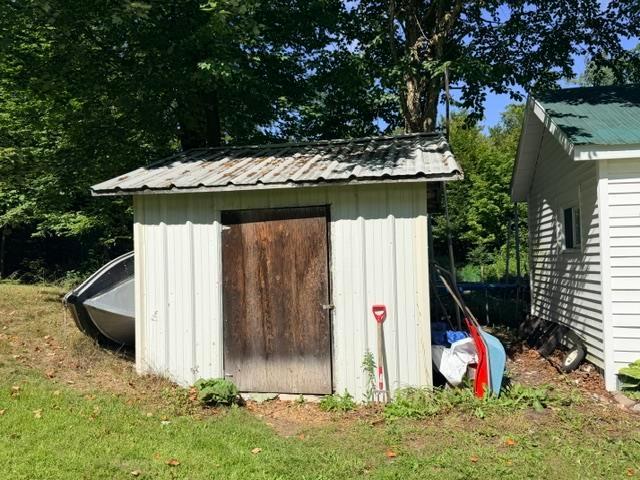 Photo 7 of 2895 Base Line Road, Hilton — HOMEH