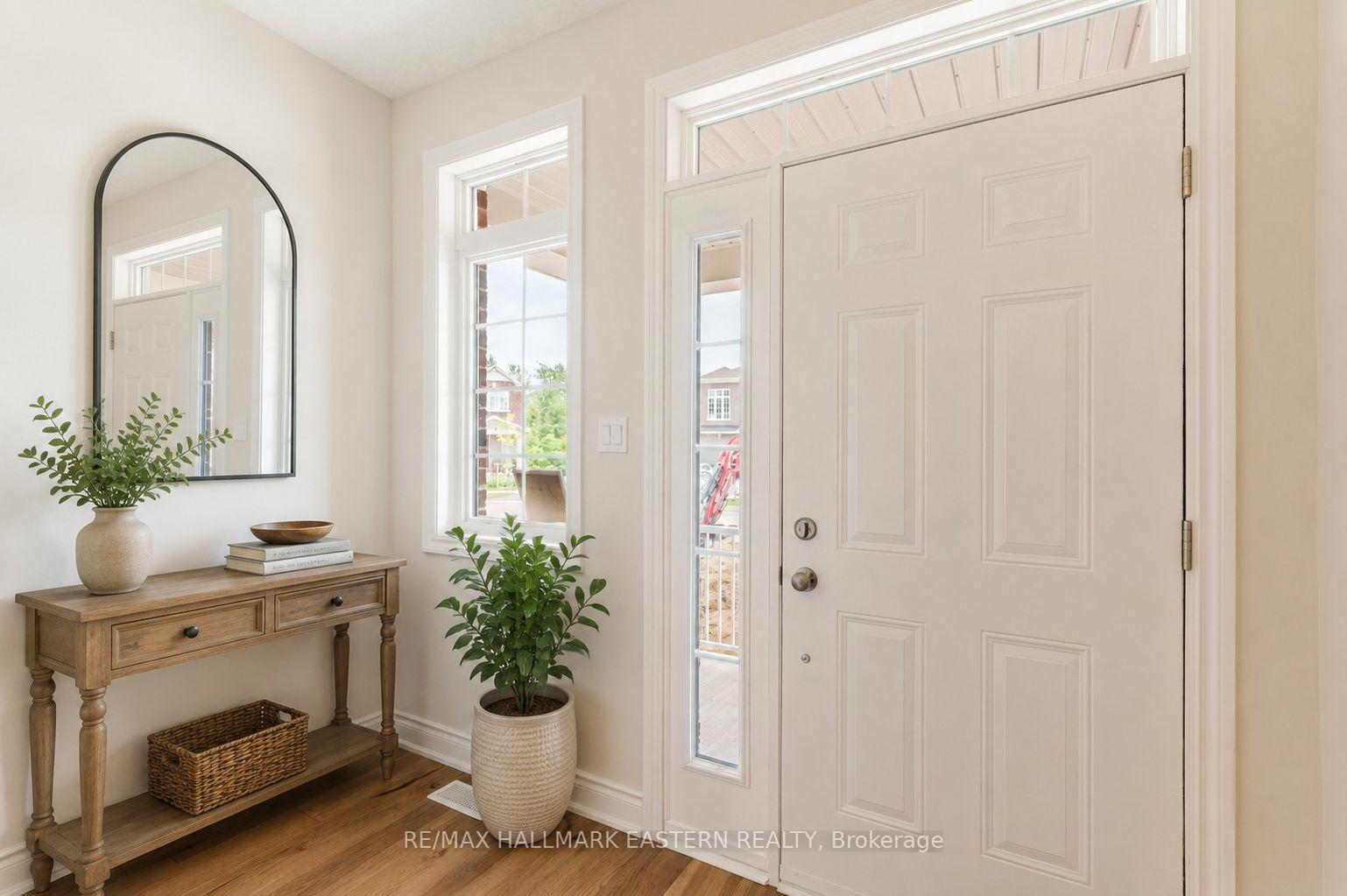 Photo 2 of 33 Coldbrook Drive, Cavan Monaghan, Millbrook Village — HOMEH