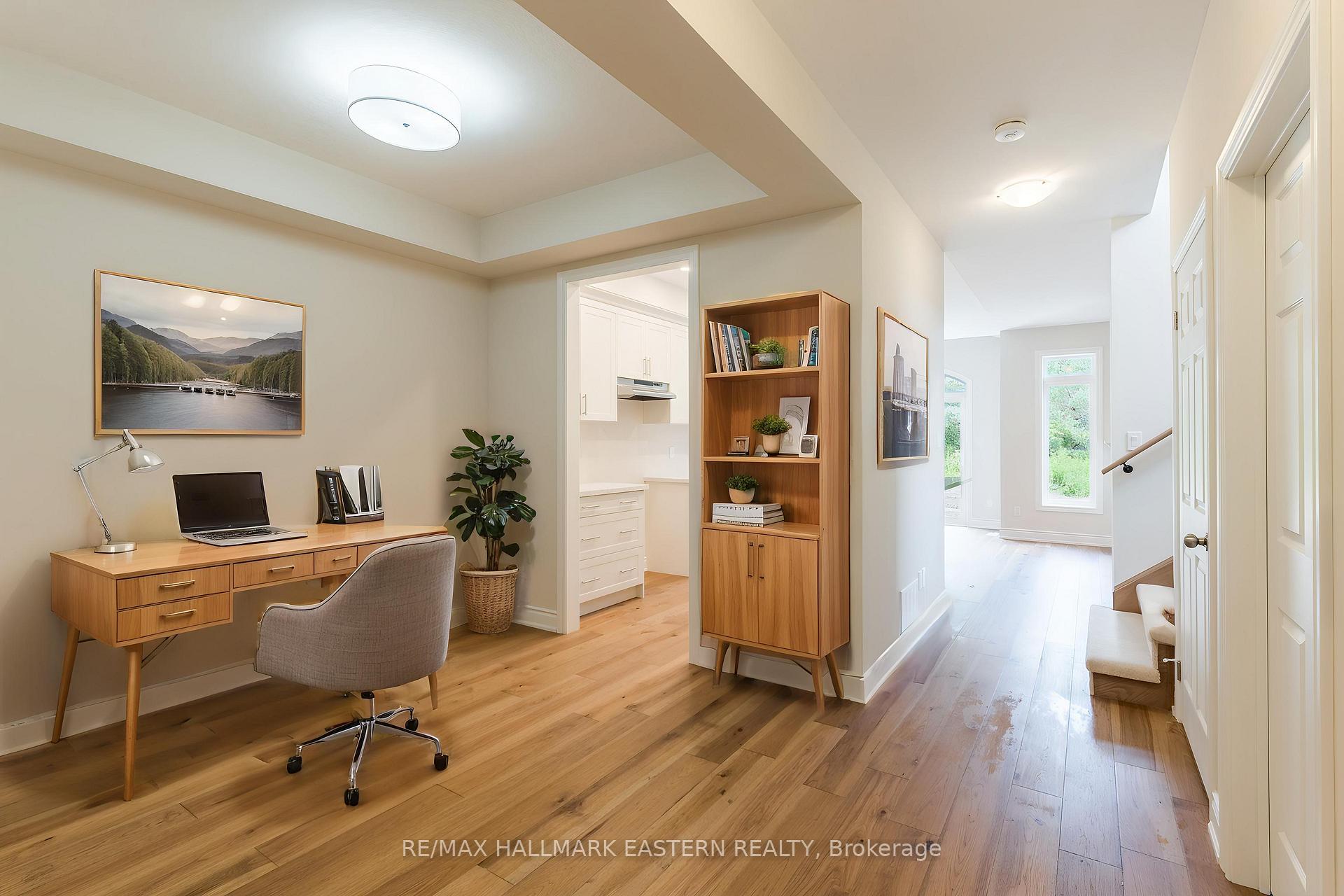Photo 5 of 33 Coldbrook Drive, Cavan Monaghan, Millbrook Village — HOMEH