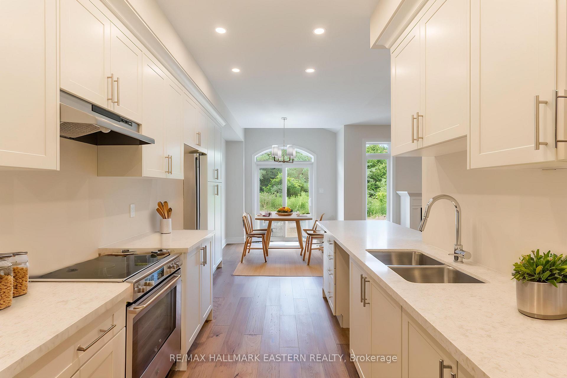 Photo 7 of 33 Coldbrook Drive, Cavan Monaghan, Millbrook Village — HOMEH