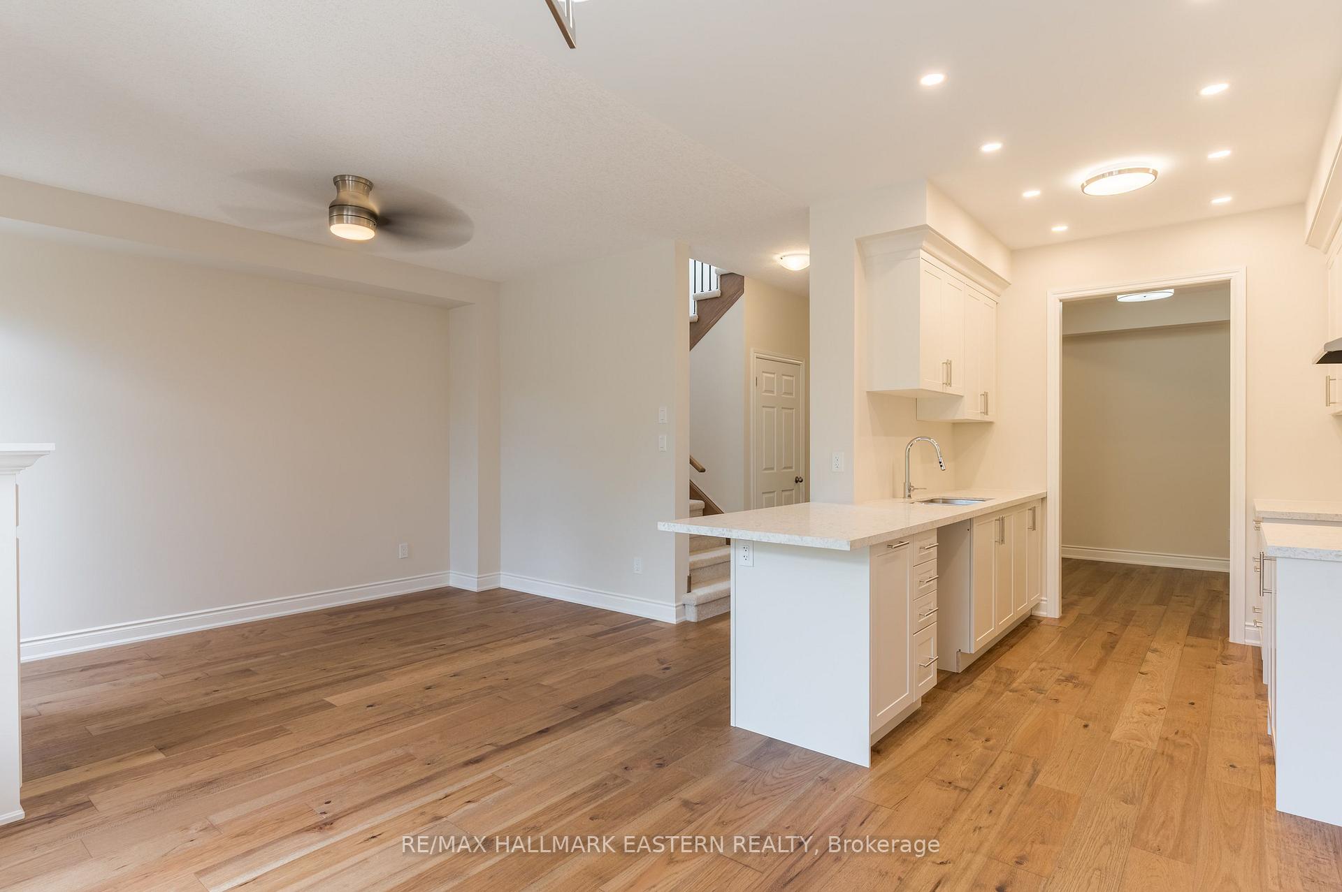 Photo 12 of 33 Coldbrook Drive, Cavan Monaghan, Millbrook Village — HOMEH