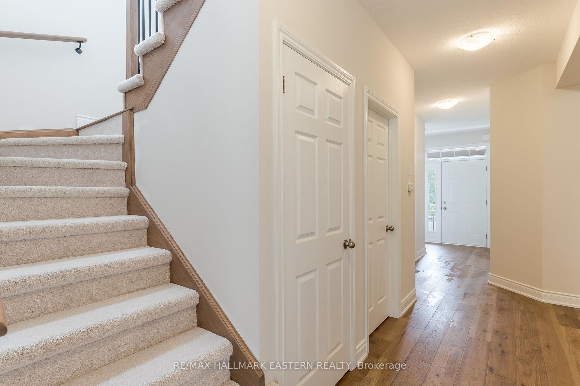 Photo 17 of 33 Coldbrook Drive, Cavan Monaghan, Millbrook Village — HOMEH