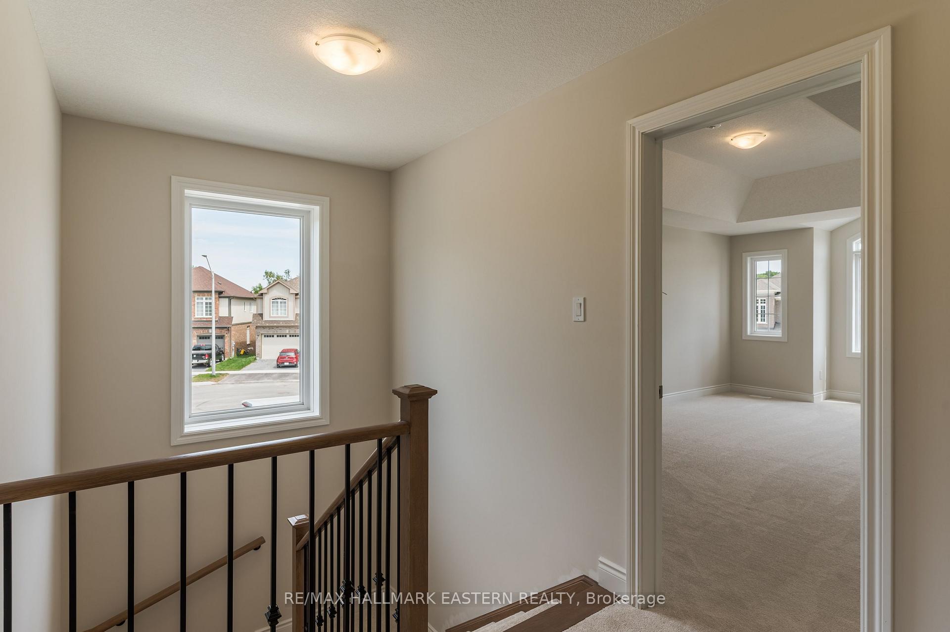 Photo 19 of 33 Coldbrook Drive, Cavan Monaghan, Millbrook Village — HOMEH