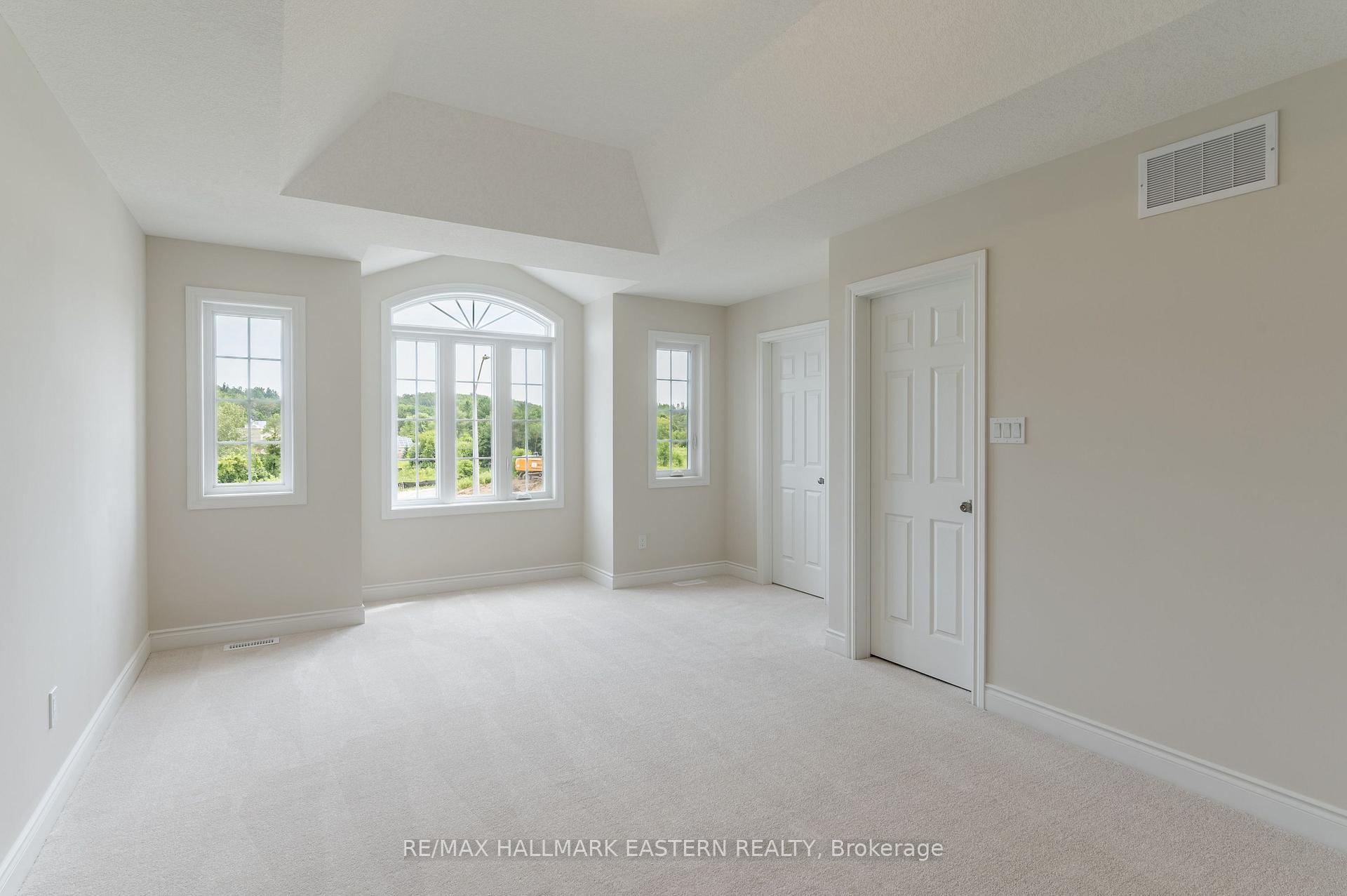 Photo 21 of 33 Coldbrook Drive, Cavan Monaghan, Millbrook Village — HOMEH