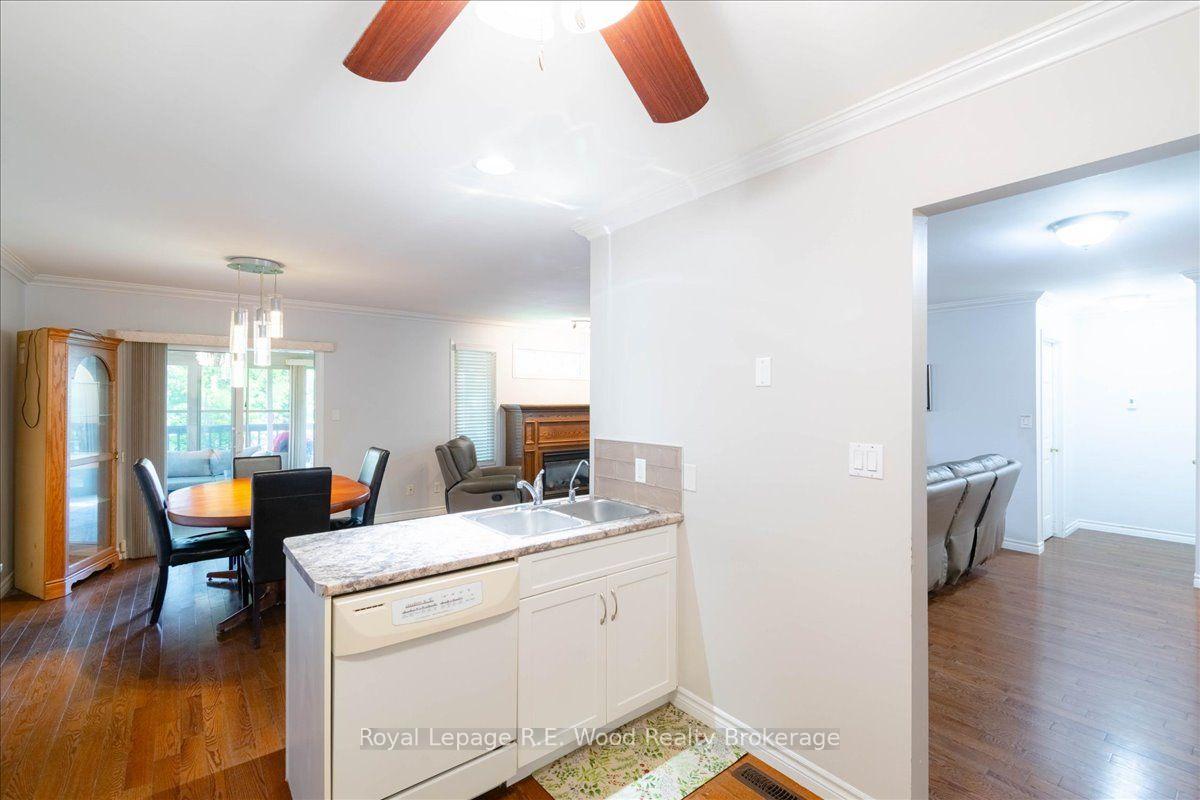 Photo 21 of 2 Oriole Crescent, Woodstock, Woodstock - North — HOMEH