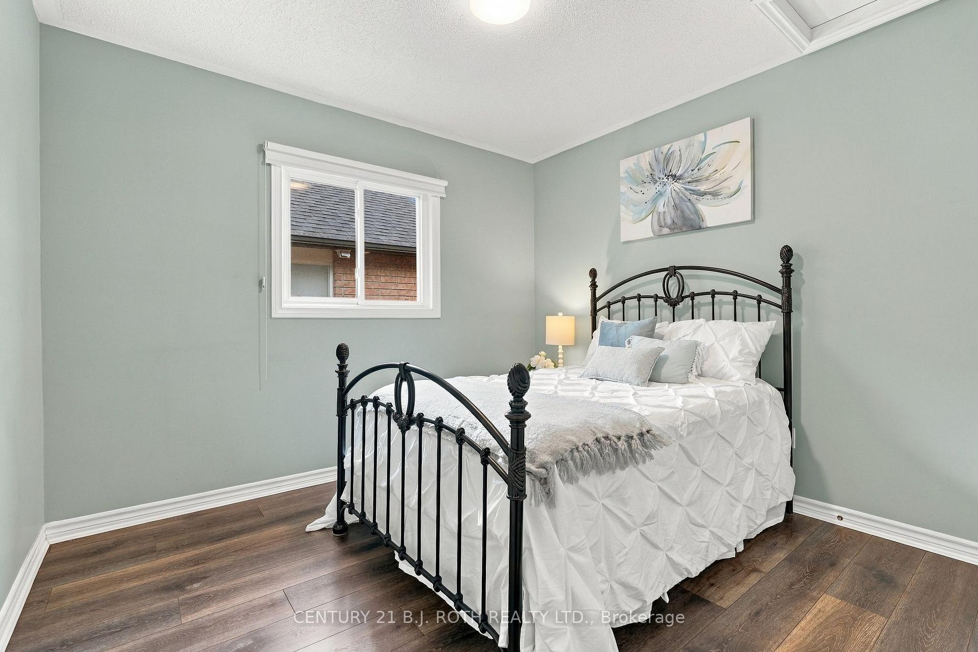 Photo 31 of 14 Bloxham Place, Barrie, Bayshore — HOMEH