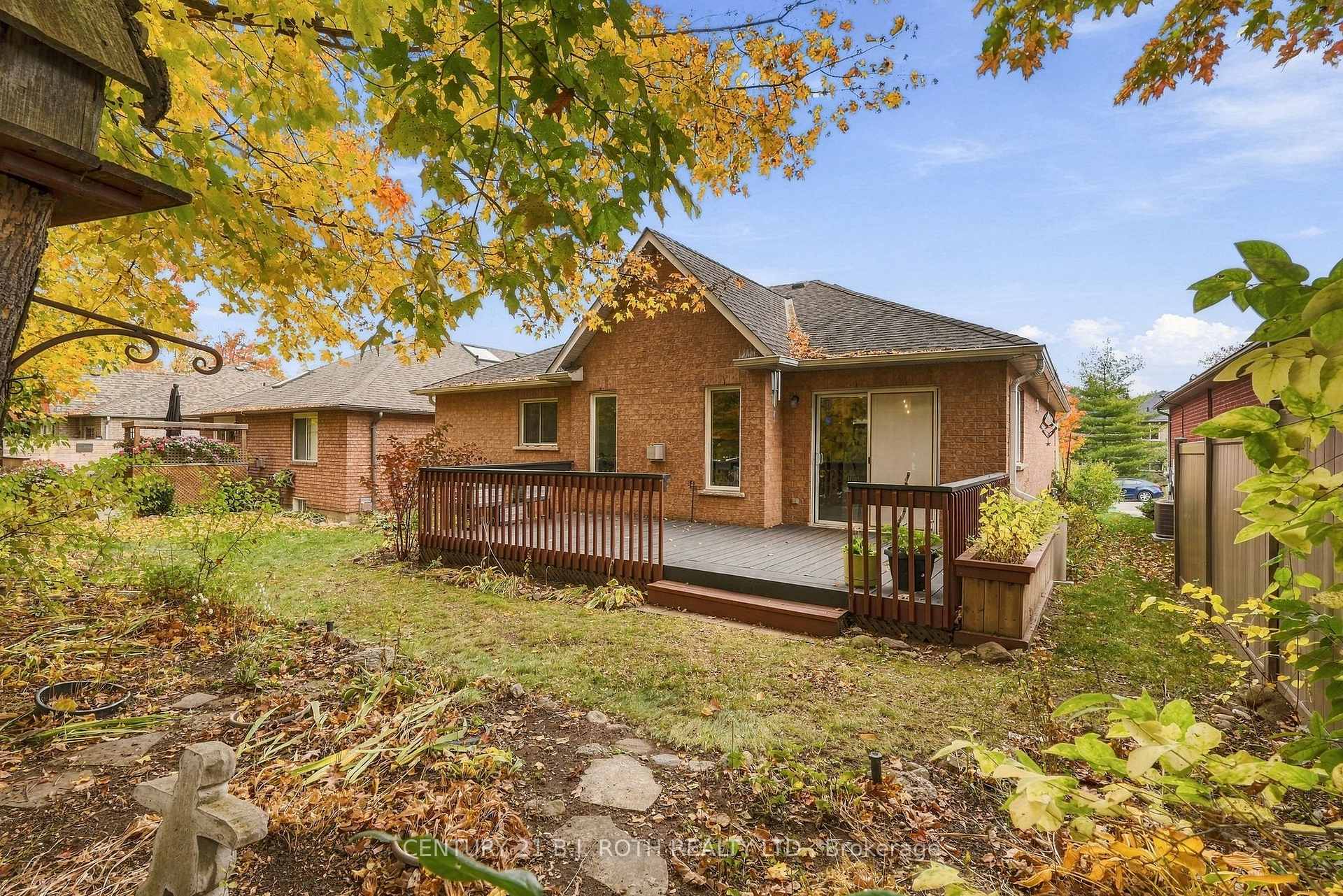 Photo 47 of 14 Bloxham Place, Barrie, Bayshore — HOMEH