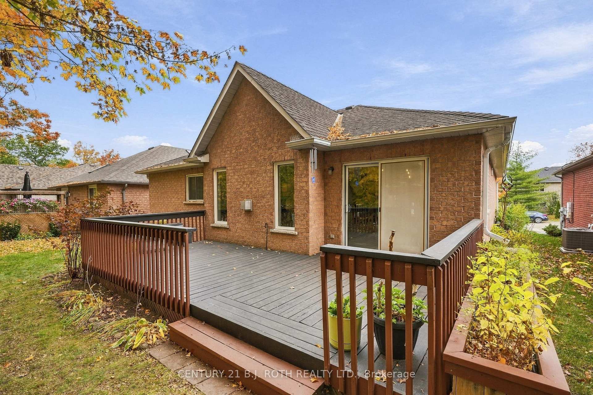 Photo 50 of 14 Bloxham Place, Barrie, Bayshore — HOMEH