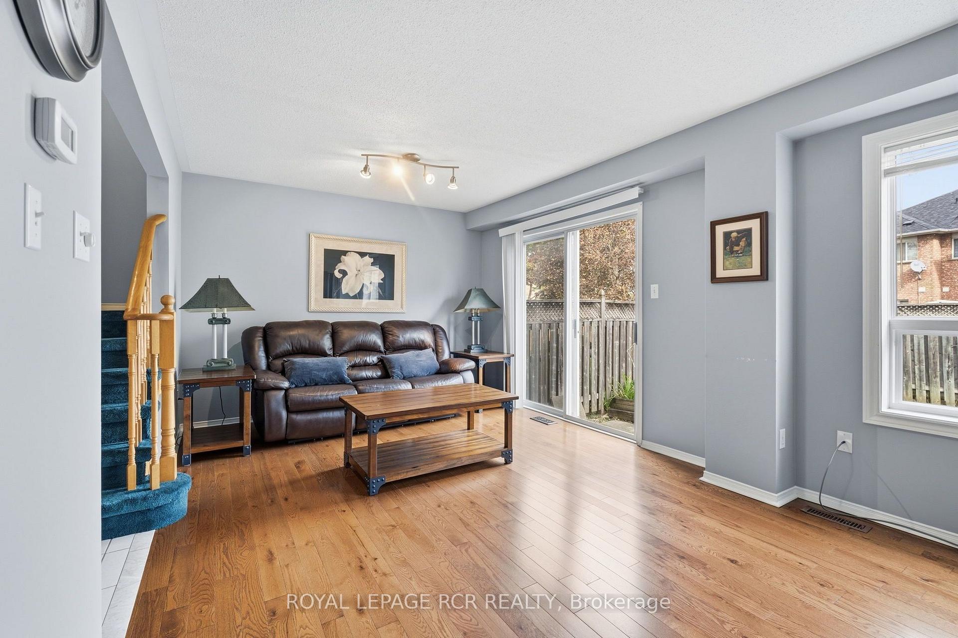 Photo 8 of 105 Hanton Crescent, Caledon, Bolton East — HOMEH