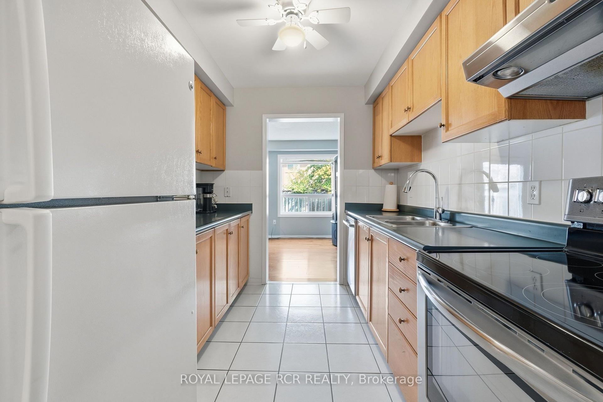 Photo 9 of 105 Hanton Crescent, Caledon, Bolton East — HOMEH