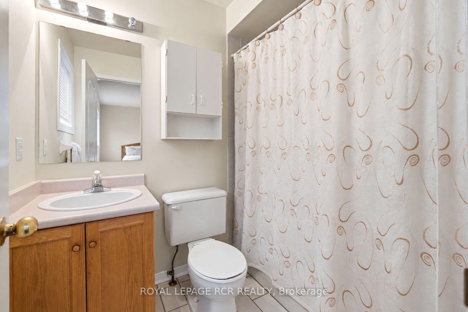 Photo 21 of 105 Hanton Crescent, Caledon, Bolton East — HOMEH