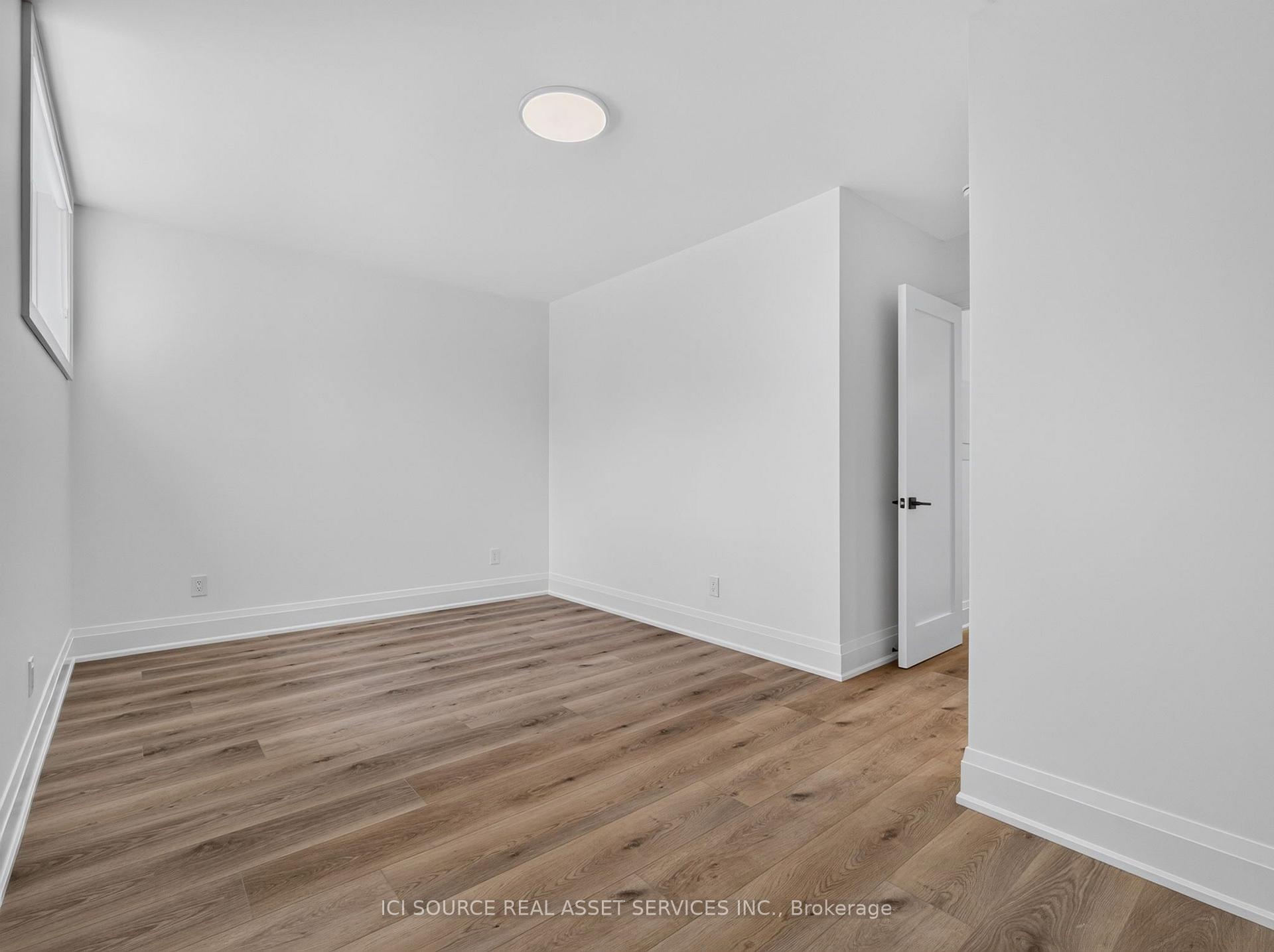 Photo 14 of Unit Unit 6, 28 Norcross Road, North York, Clanton Park — HOMEH
