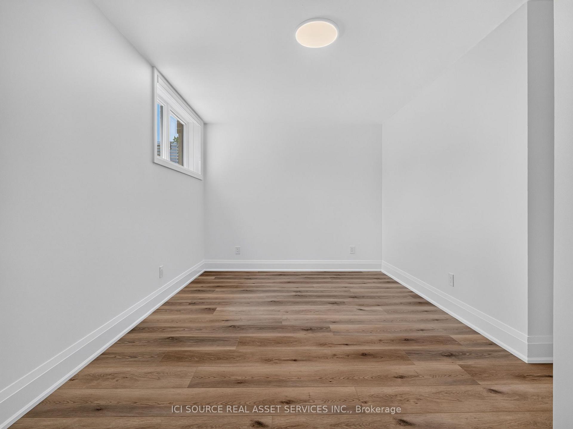 Photo 16 of Unit Unit 6, 28 Norcross Road, North York, Clanton Park — HOMEH