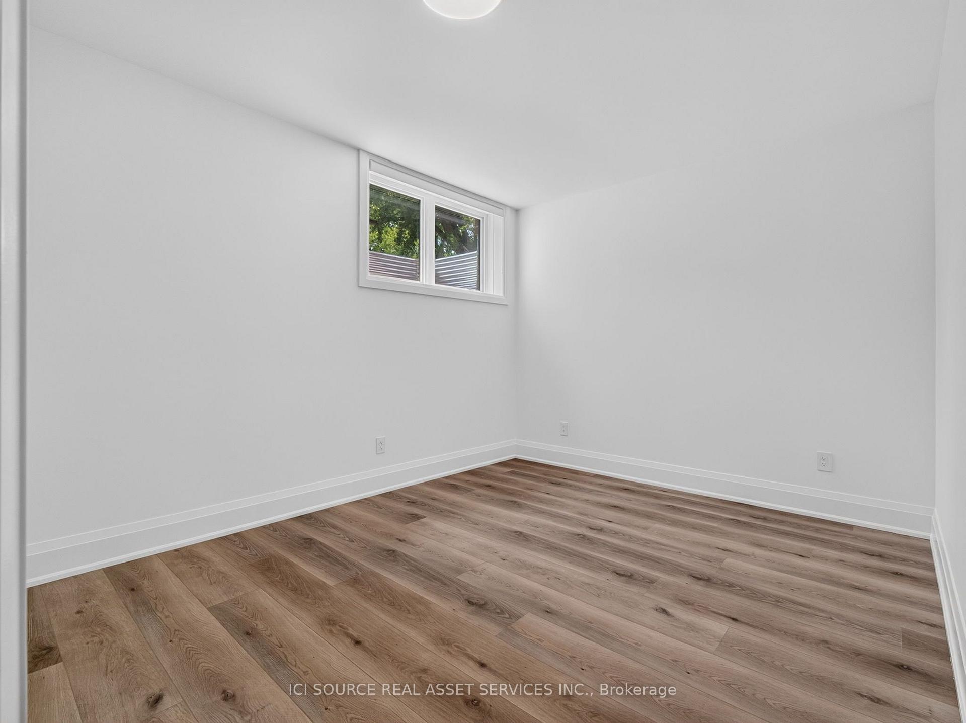 Photo 18 of Unit Unit 6, 28 Norcross Road, North York, Clanton Park — HOMEH
