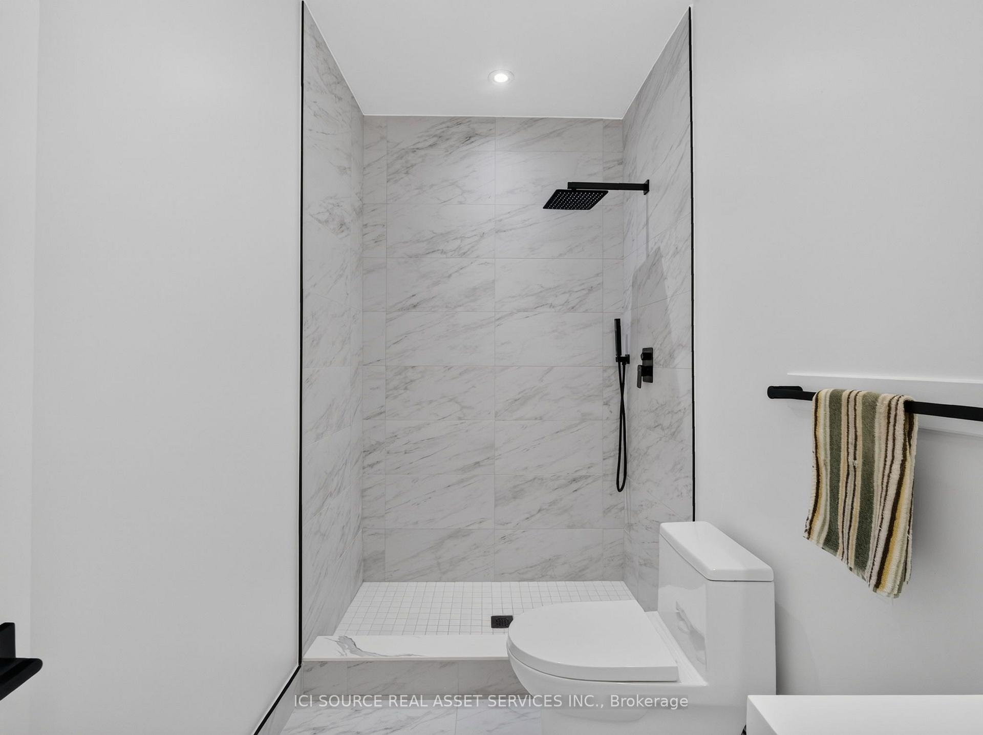 Photo 21 of Unit Unit 6, 28 Norcross Road, North York, Clanton Park — HOMEH
