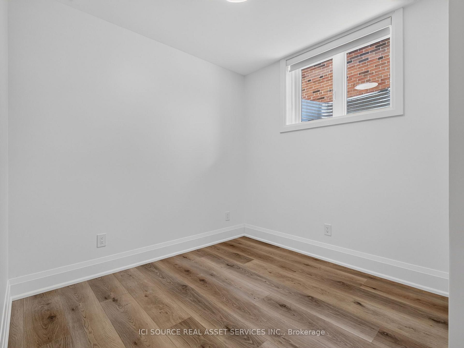 Photo 23 of Unit Unit 6, 28 Norcross Road, North York, Clanton Park — HOMEH