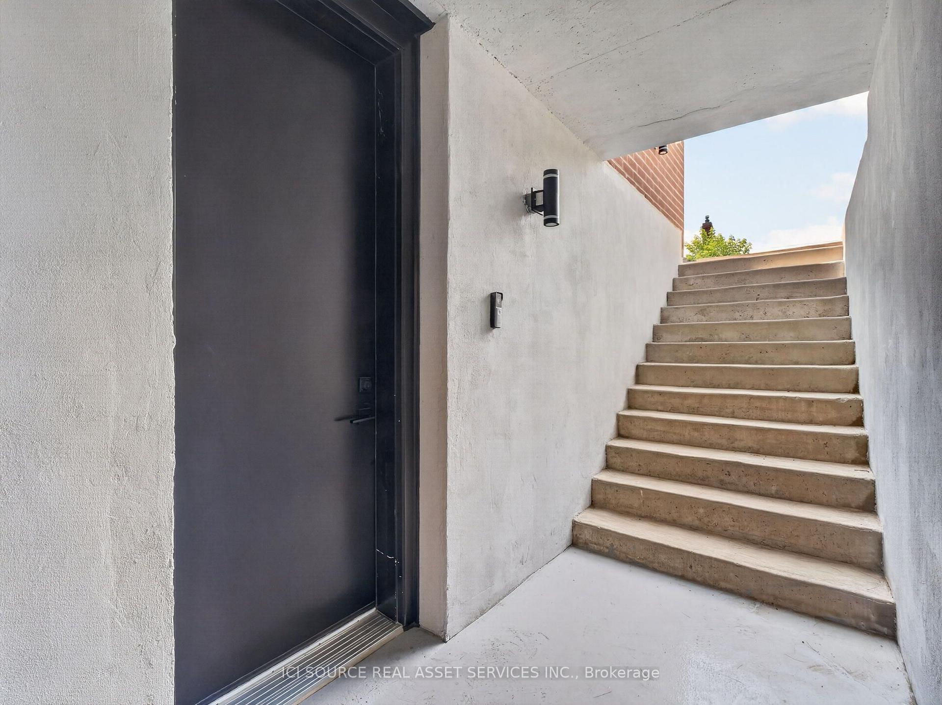 Photo 27 of Unit Unit 6, 28 Norcross Road, North York, Clanton Park — HOMEH