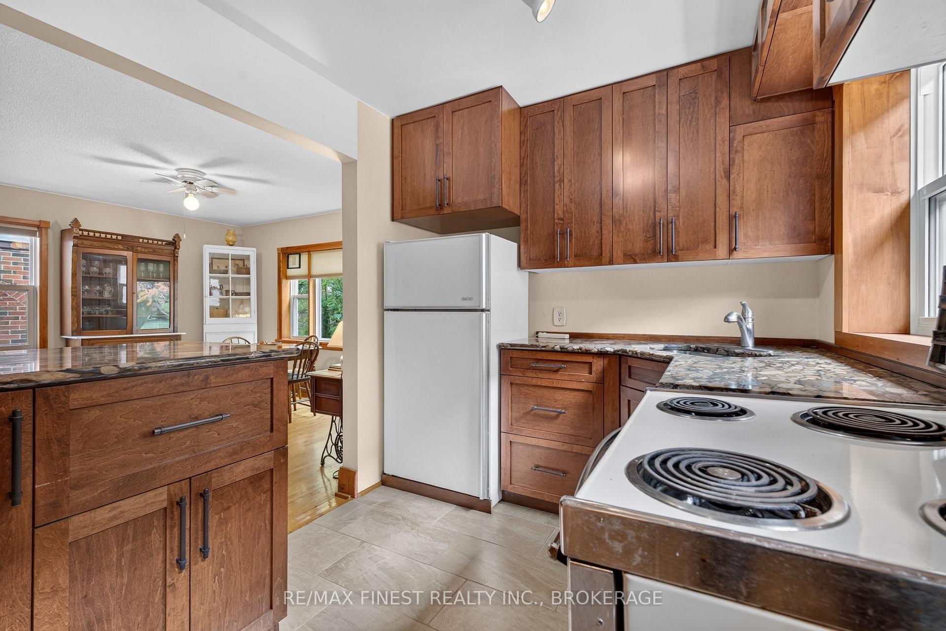 Photo 12 of 218 Helen Street, Kingston, Central City East — HOMEH