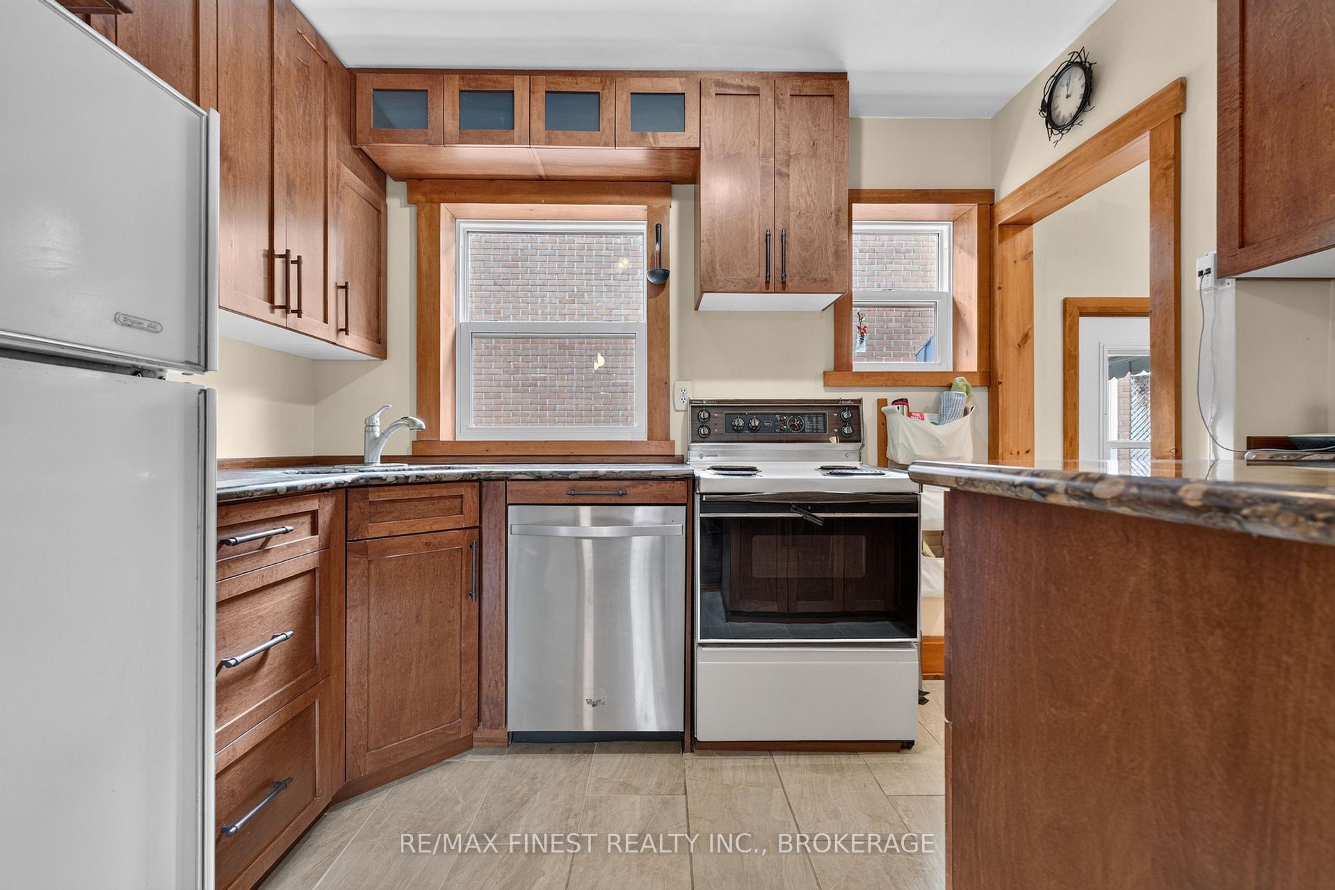Photo 14 of 218 Helen Street, Kingston, Central City East — HOMEH