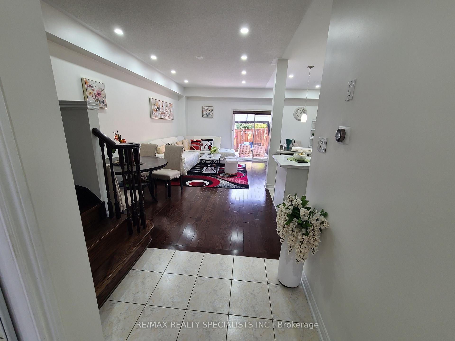 Photo 7 of 360 Hobbs Crescent, Milton, Clarke — HOMEH