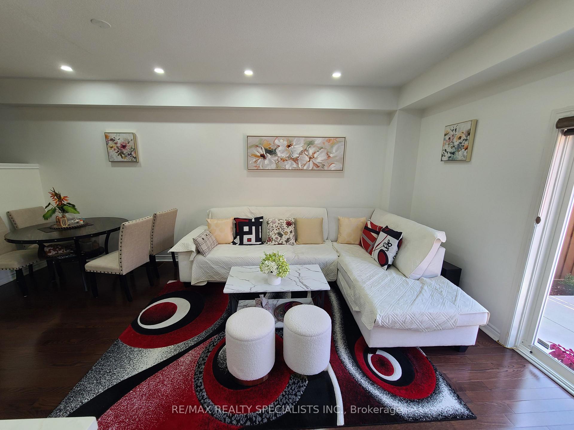 Photo 9 of 360 Hobbs Crescent, Milton, Clarke — HOMEH