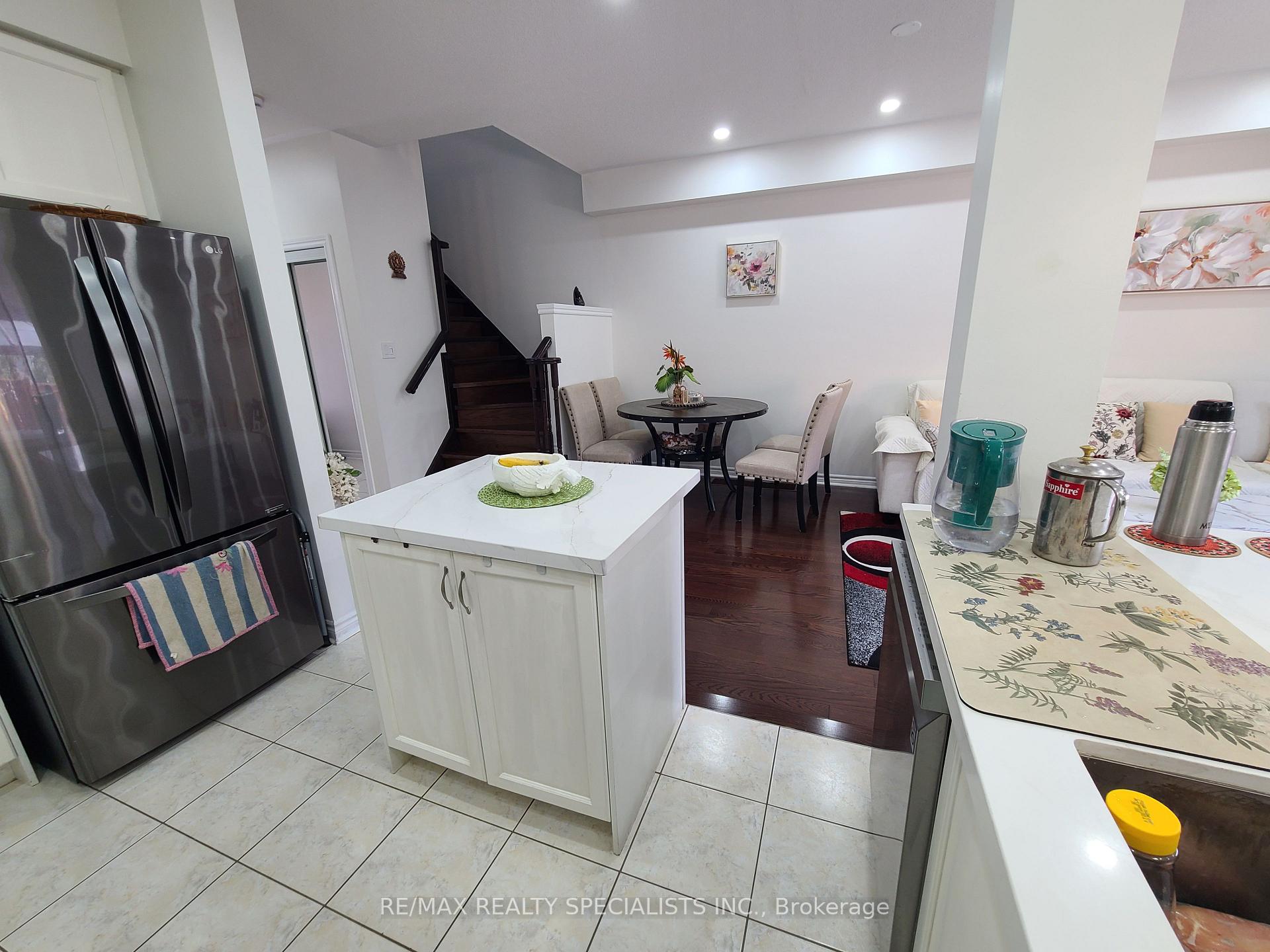 Photo 16 of 360 Hobbs Crescent, Milton, Clarke — HOMEH