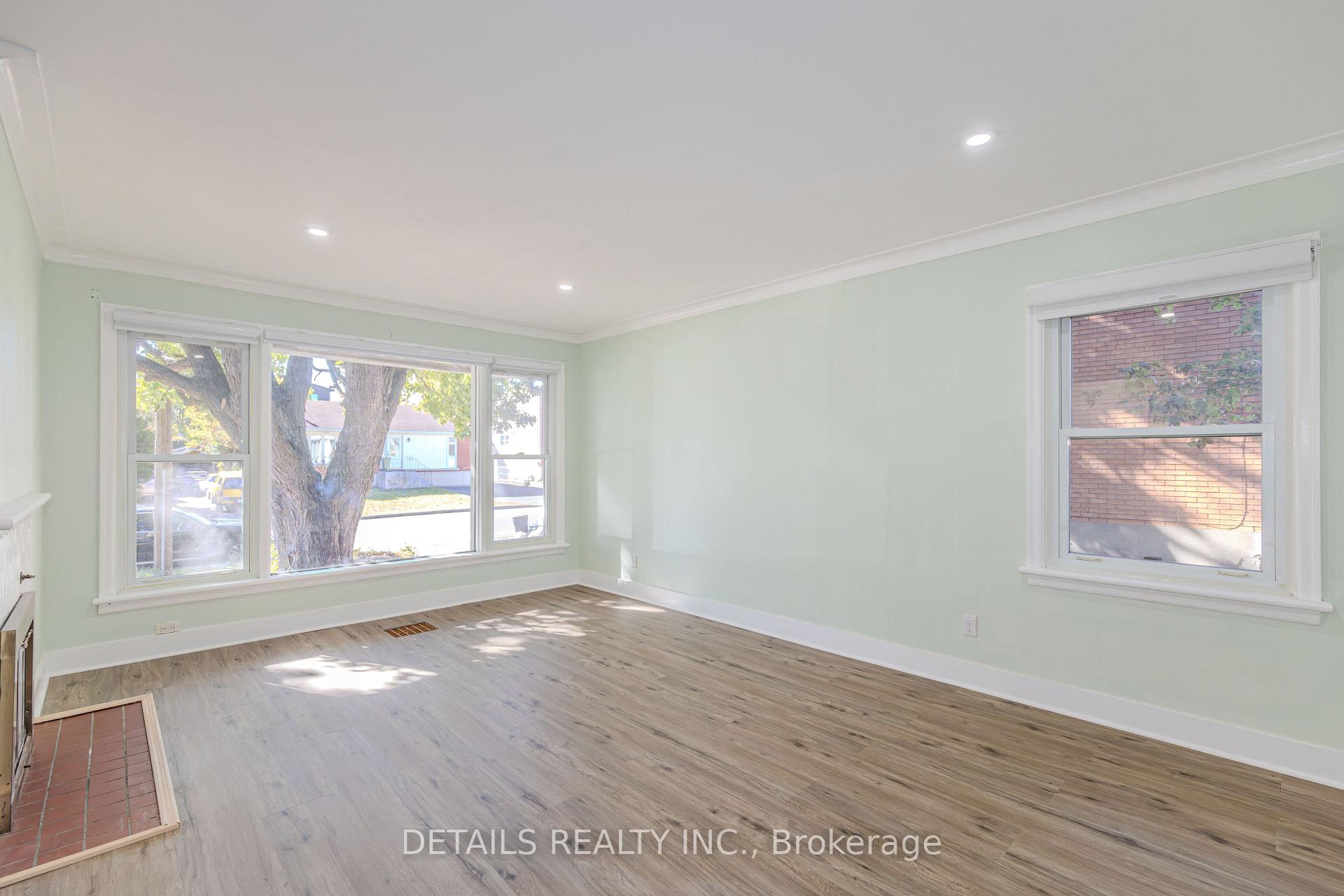 Photo 4 of 285 Columbus Avenue, Ottawa, Overbrook/Castle Heights — HOMEH