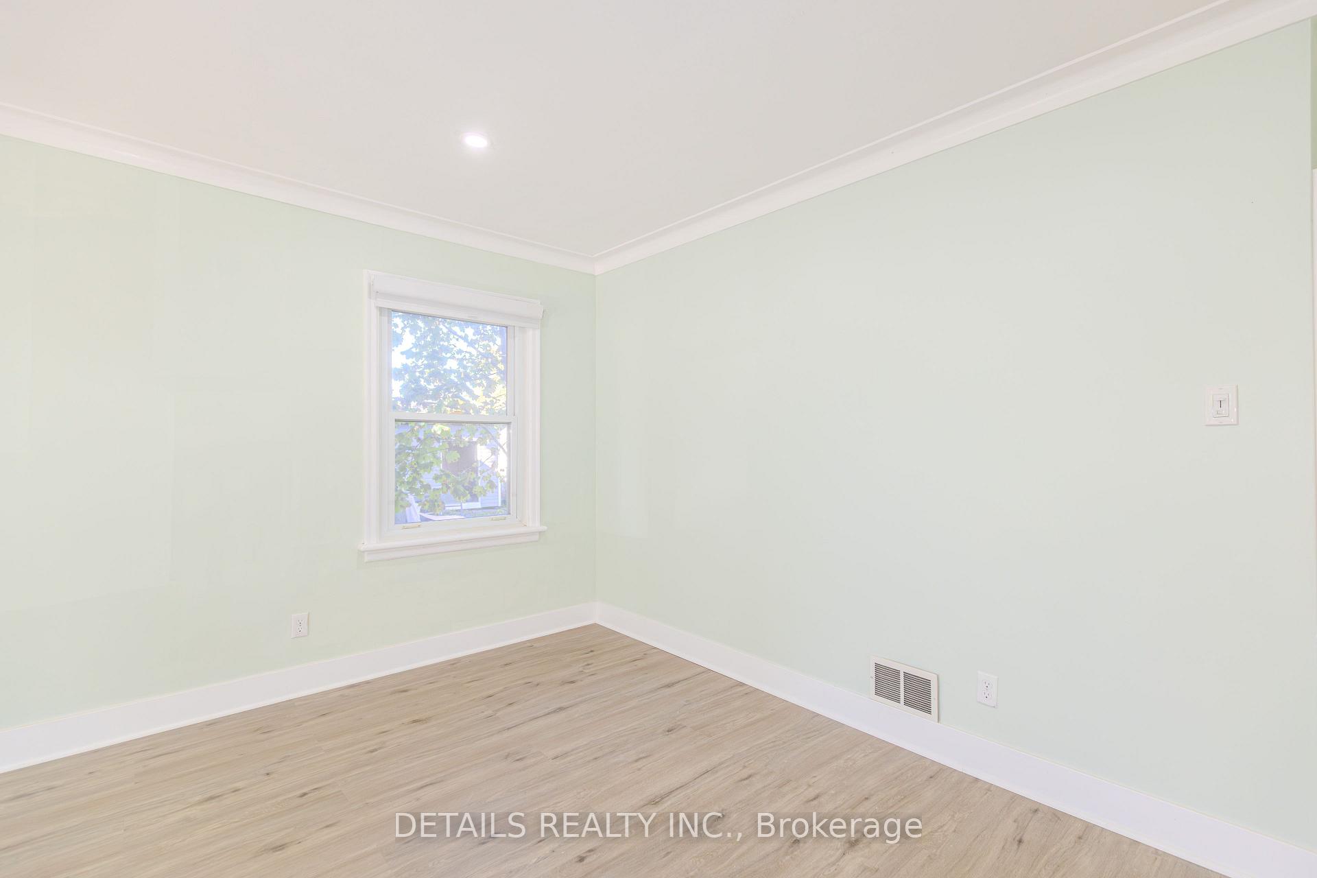 Photo 8 of 285 Columbus Avenue, Ottawa, Overbrook/Castle Heights — HOMEH