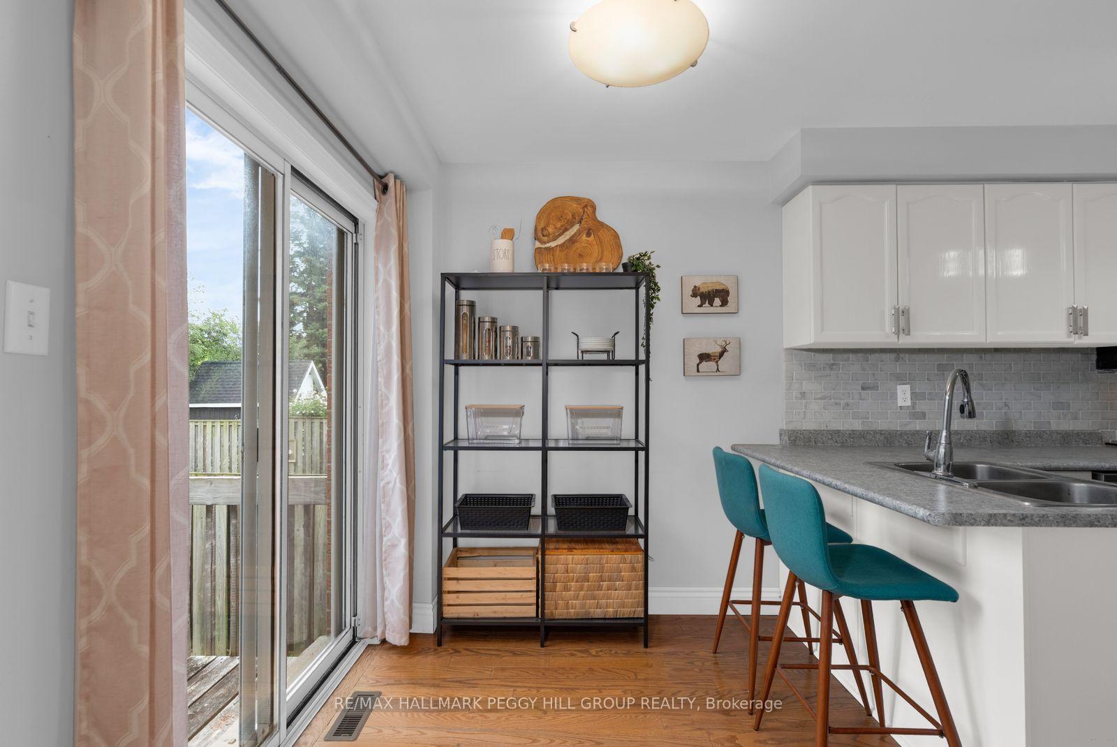 Photo 3 of 104 Leslie Avenue, Barrie, Holly — HOMEH