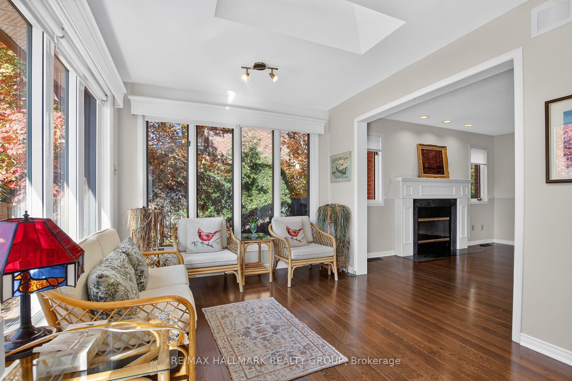 Photo 21 of 20 Halldorson Crescent, Ottawa, Kanata - Kanata Lakes/Heritage Hills — HOMEH