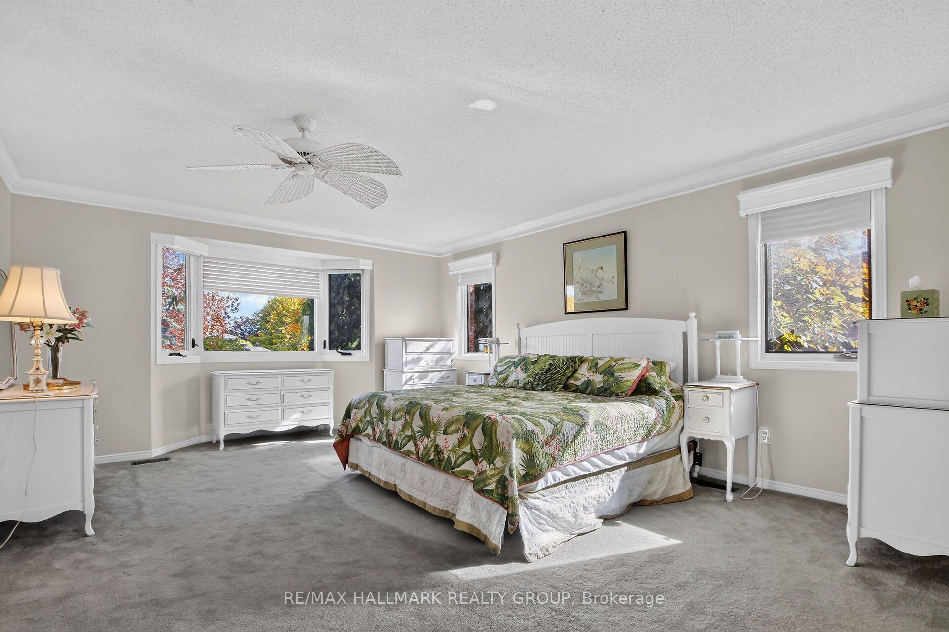 Photo 27 of 20 Halldorson Crescent, Ottawa, Kanata - Kanata Lakes/Heritage Hills — HOMEH