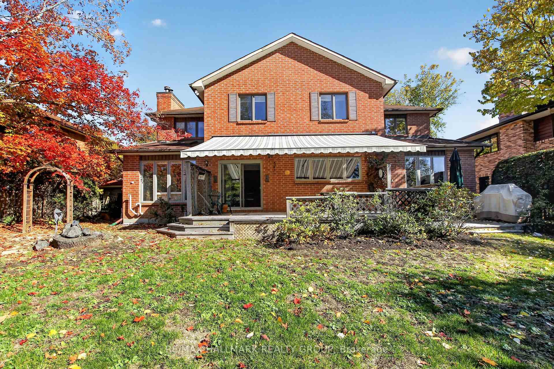 Photo 38 of 20 Halldorson Crescent, Ottawa, Kanata - Kanata Lakes/Heritage Hills — HOMEH
