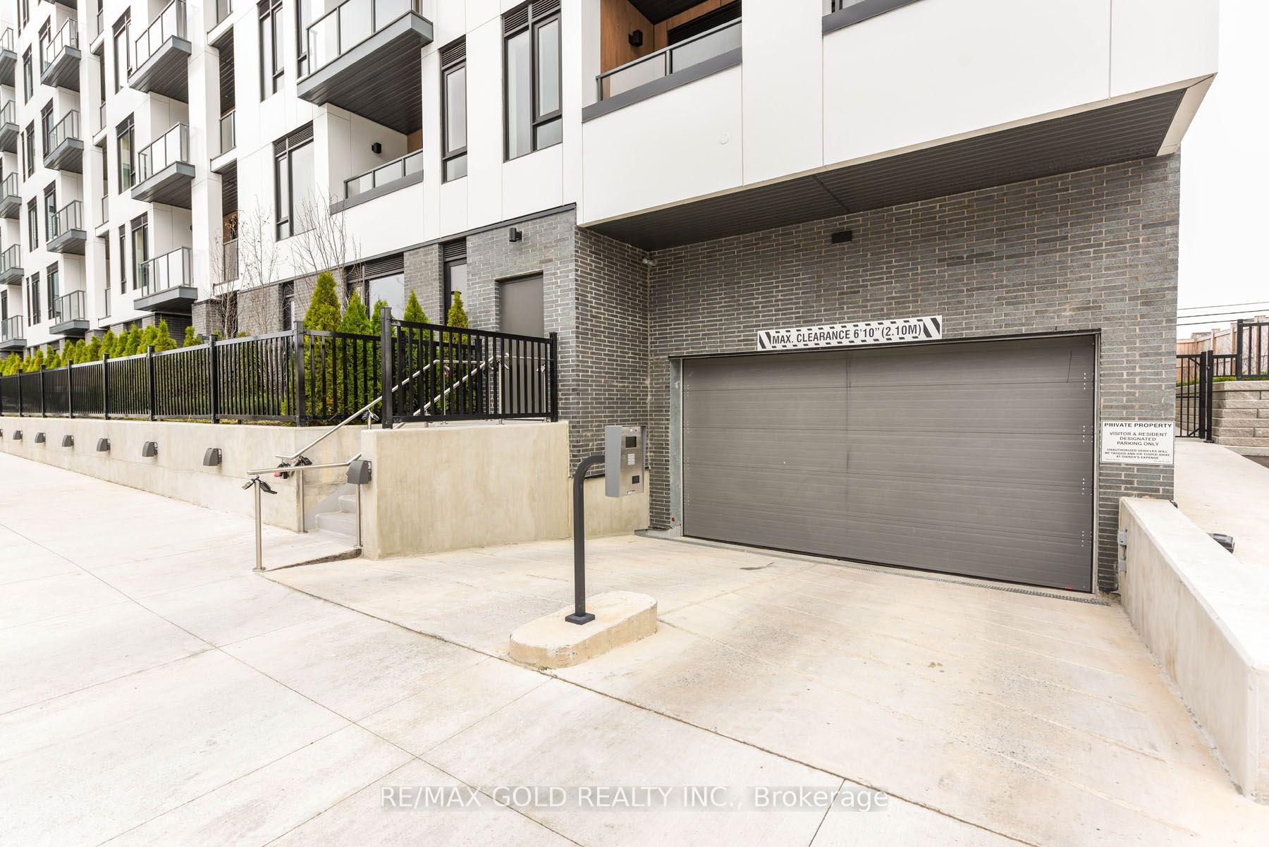 Photo 2 of Unit 514, 1440 Clarriage Court, Milton, Ford — HOMEH