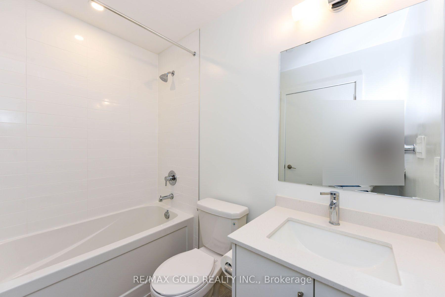 Photo 9 of Unit 514, 1440 Clarriage Court, Milton, Ford — HOMEH