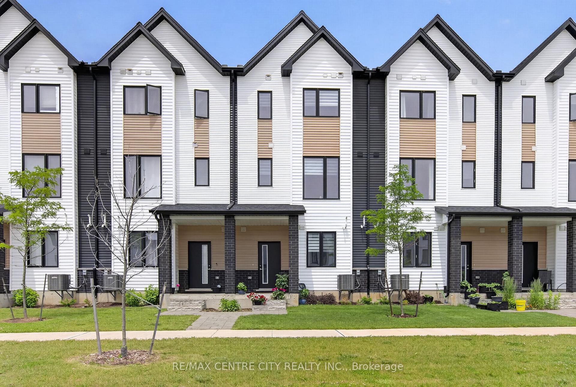 Photo of Unit 56, 1595 Capri Crescent