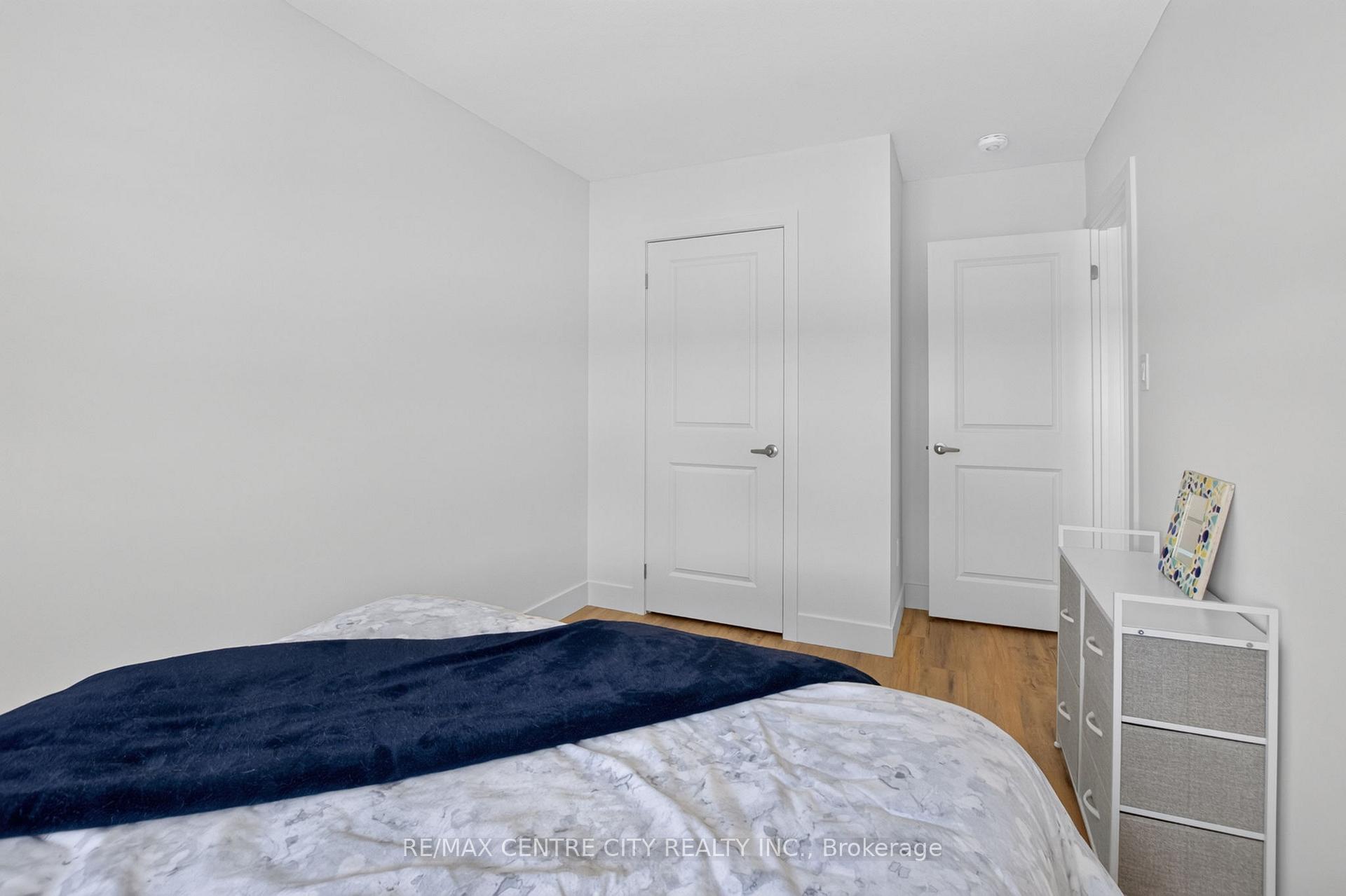 Photo 32 of Unit 56, 1595 Capri Crescent, London, North S — HOMEH