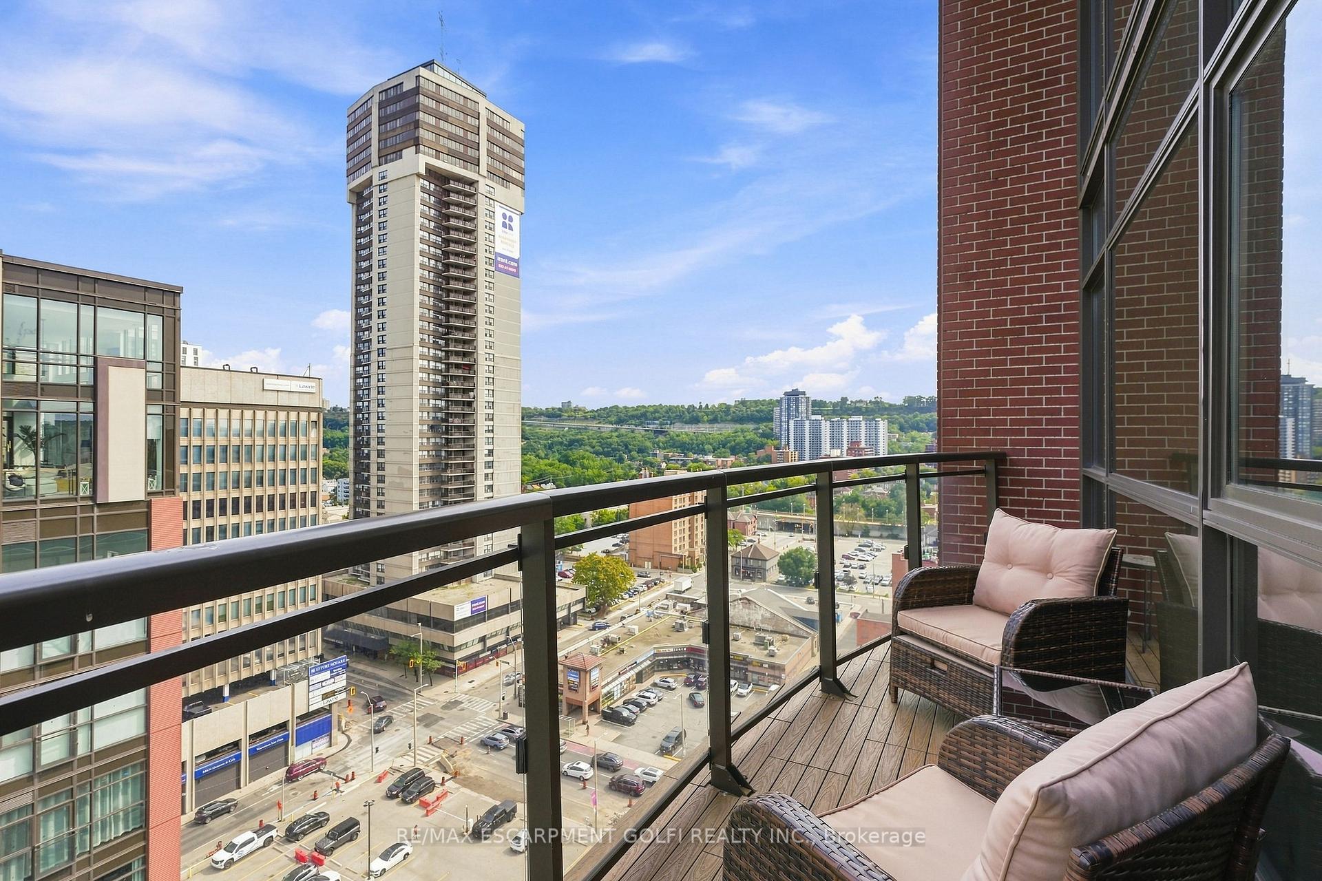 Photo 19 of Unit PH5, 112 King Street E, Hamilton, Beasley — HOMEH