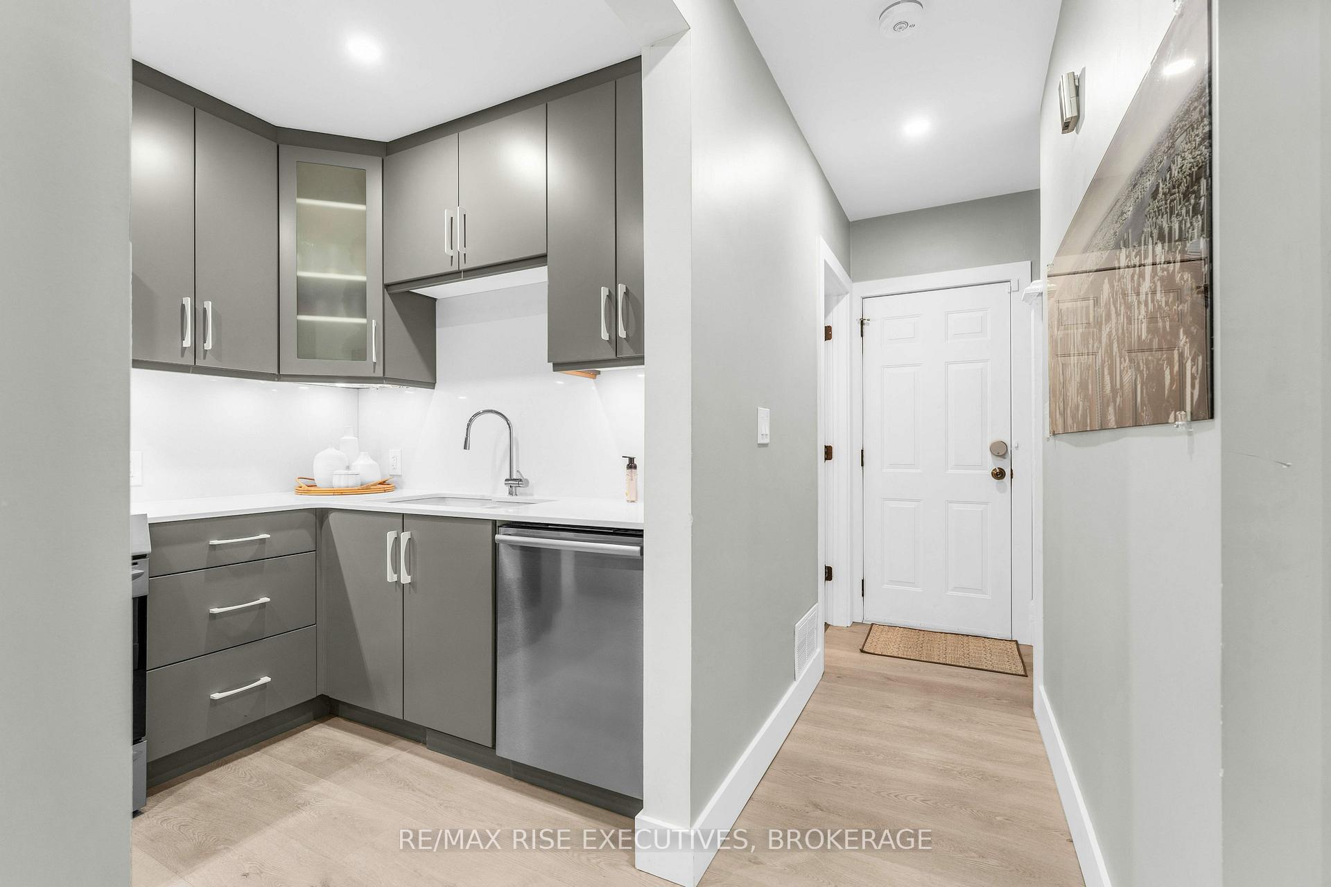 Photo 9 of 333 Palace Road, Kingston, Central City East — HOMEH