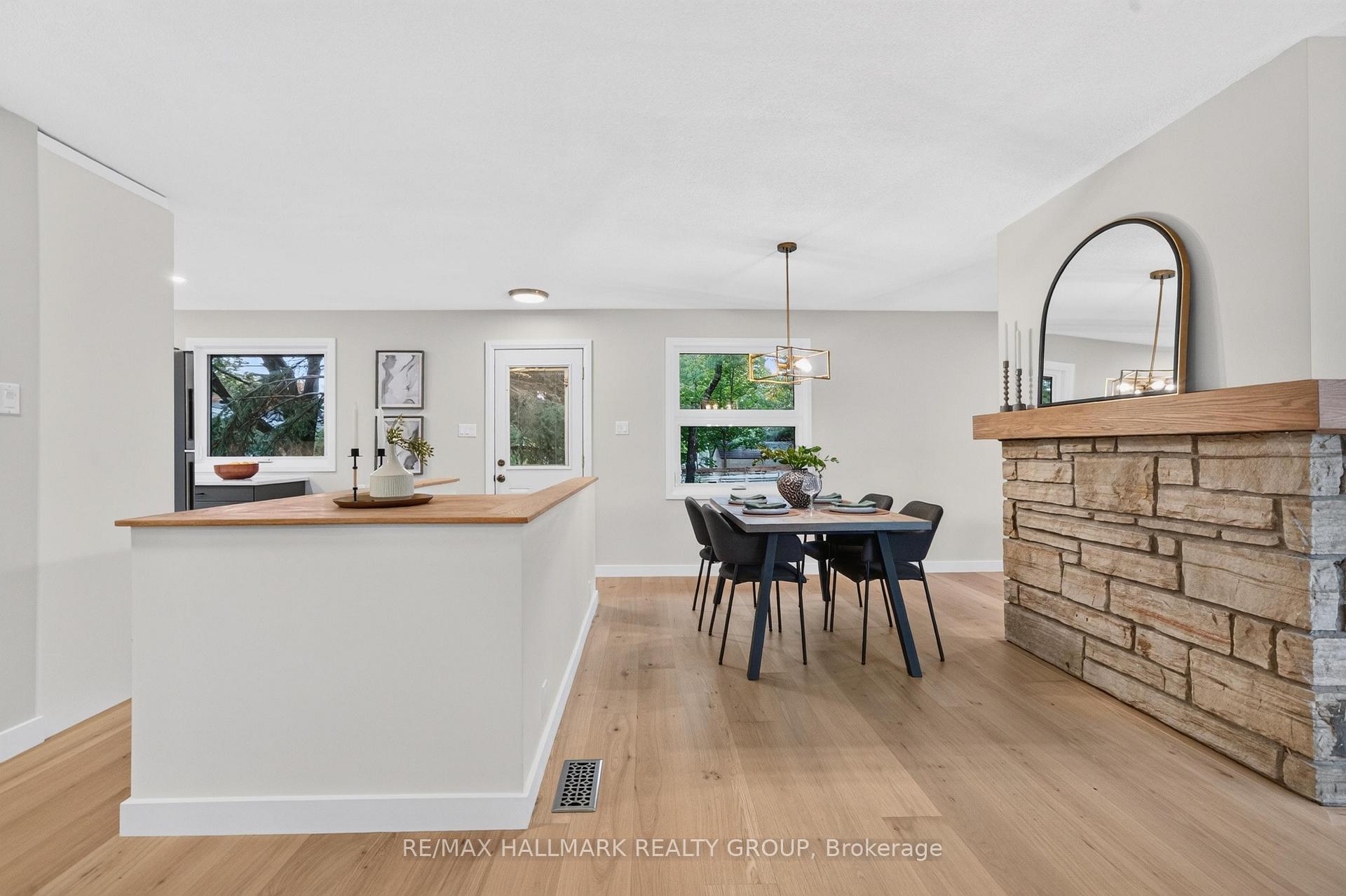 Photo 3 of 9 Cleadon Drive, Ottawa, Crystal Beach — HOMEH