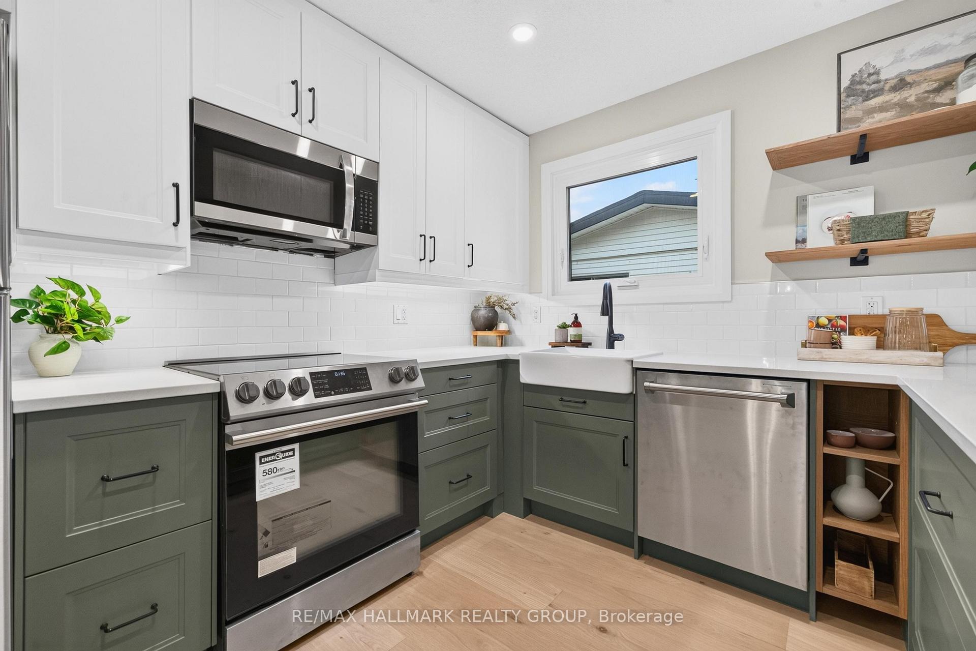 Photo 11 of 9 Cleadon Drive, Ottawa, Crystal Beach — HOMEH