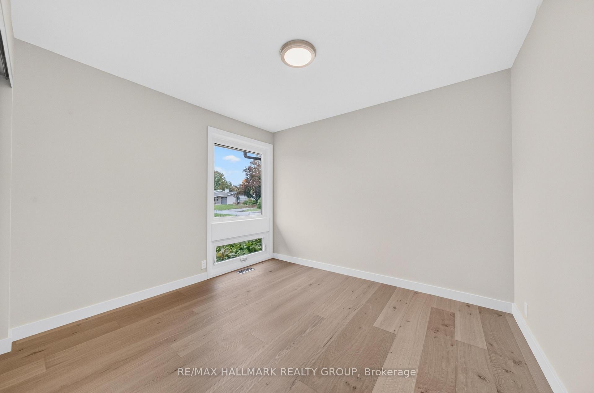 Photo 18 of 9 Cleadon Drive, Ottawa, Crystal Beach — HOMEH