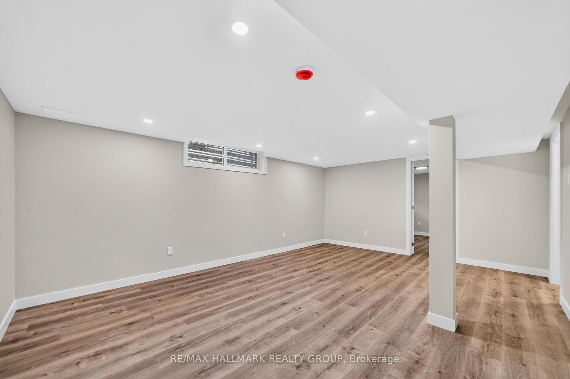 Photo 26 of 9 Cleadon Drive, Ottawa, Crystal Beach — HOMEH