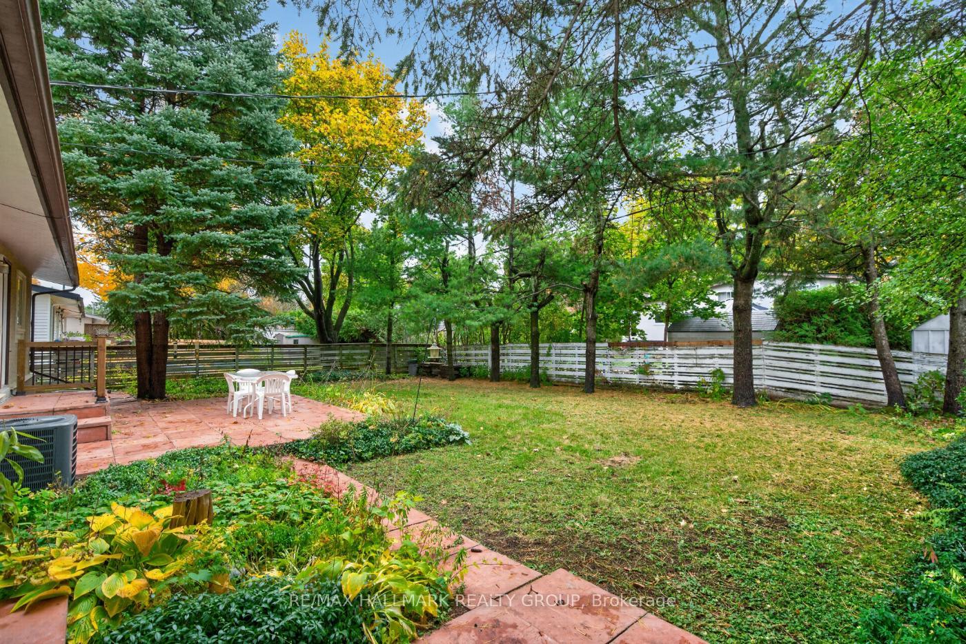 Photo 31 of 9 Cleadon Drive, Ottawa, Crystal Beach — HOMEH