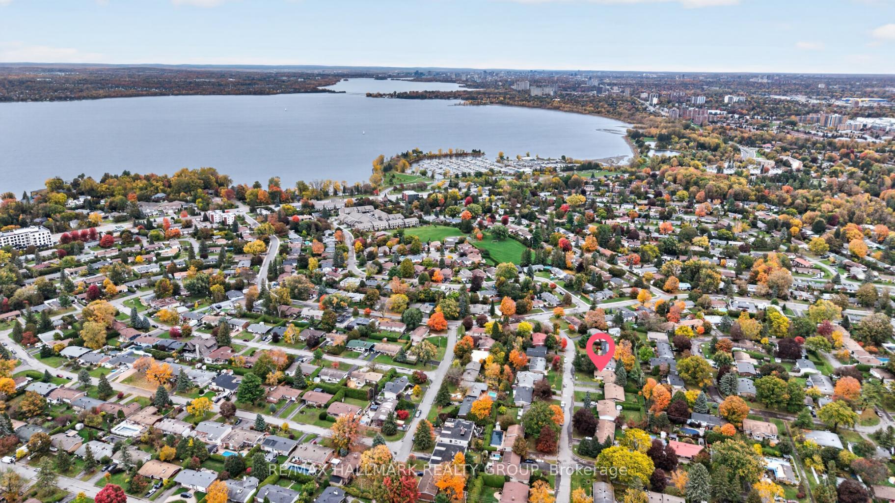 Photo 36 of 9 Cleadon Drive, Ottawa, Crystal Beach — HOMEH