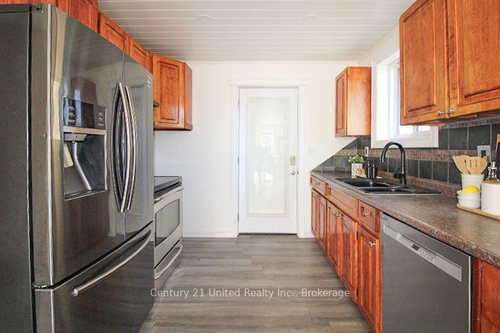 Photo 21 of 34 Cliffside Drive, Kawartha Lakes, Emily — HOMEH