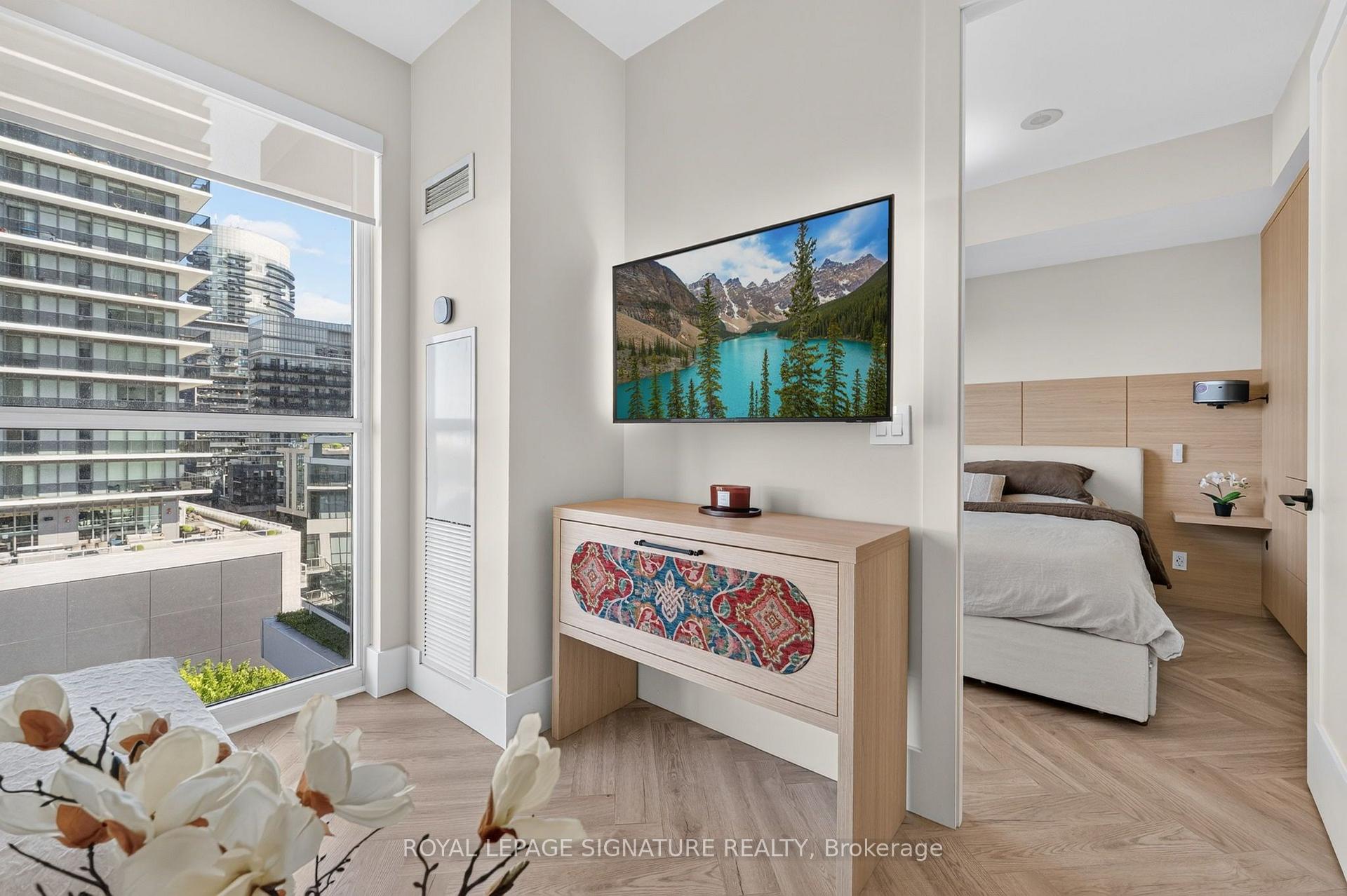 Photo 7 of Unit 706, 33 Shore Breeze Drive, Etobicoke, Mimico — HOMEH