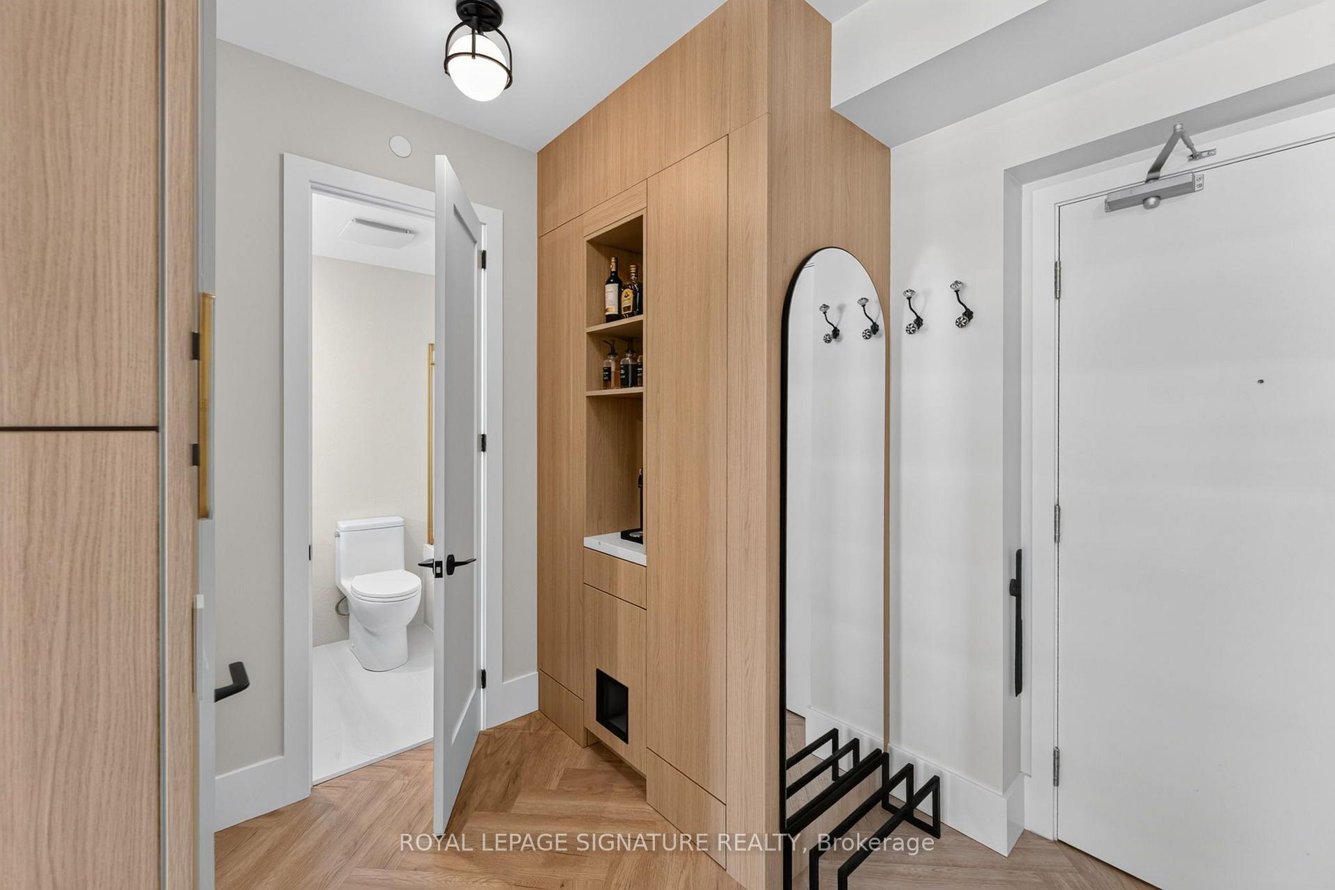 Photo 11 of Unit 706, 33 Shore Breeze Drive, Etobicoke, Mimico — HOMEH