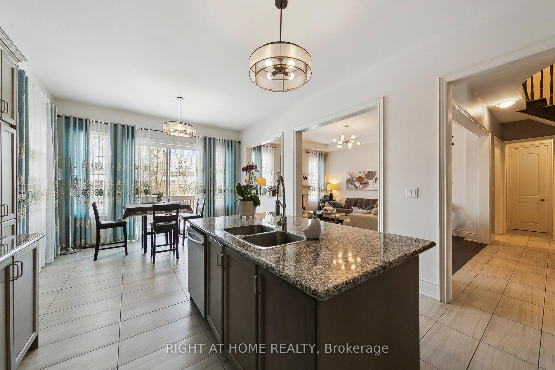 Photo 9 of 247 Humphrey Street, Hamilton, Waterdown — HOMEH