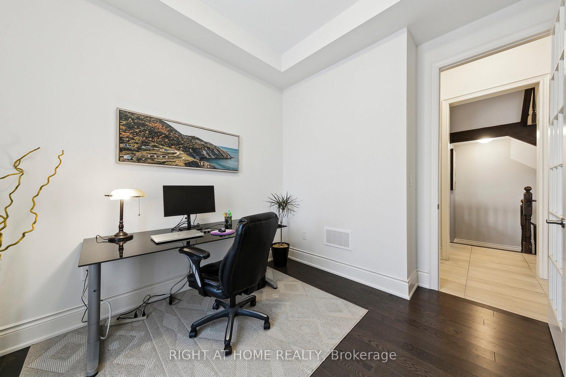 Photo 15 of 247 Humphrey Street, Hamilton, Waterdown — HOMEH