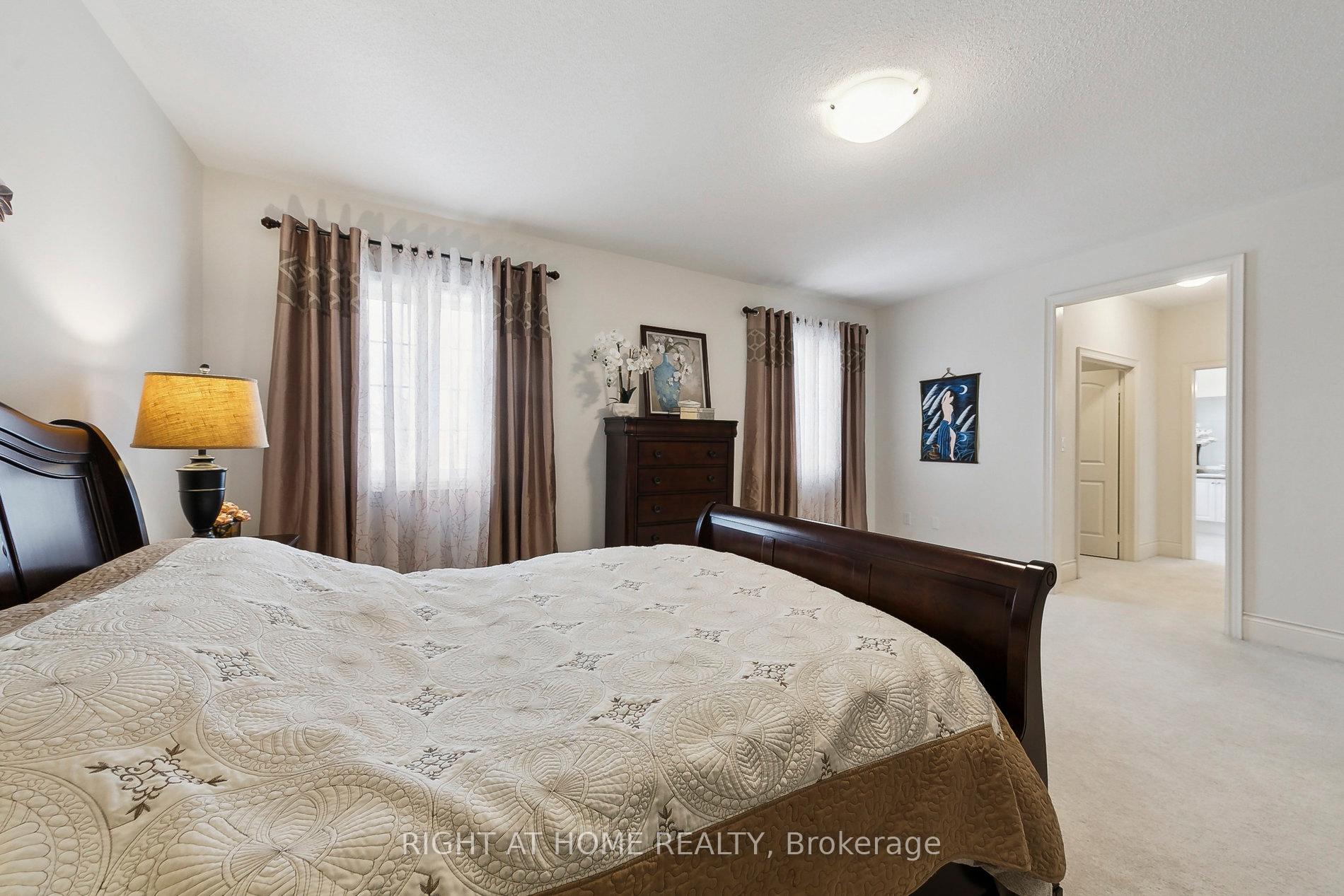 Photo 22 of 247 Humphrey Street, Hamilton, Waterdown — HOMEH